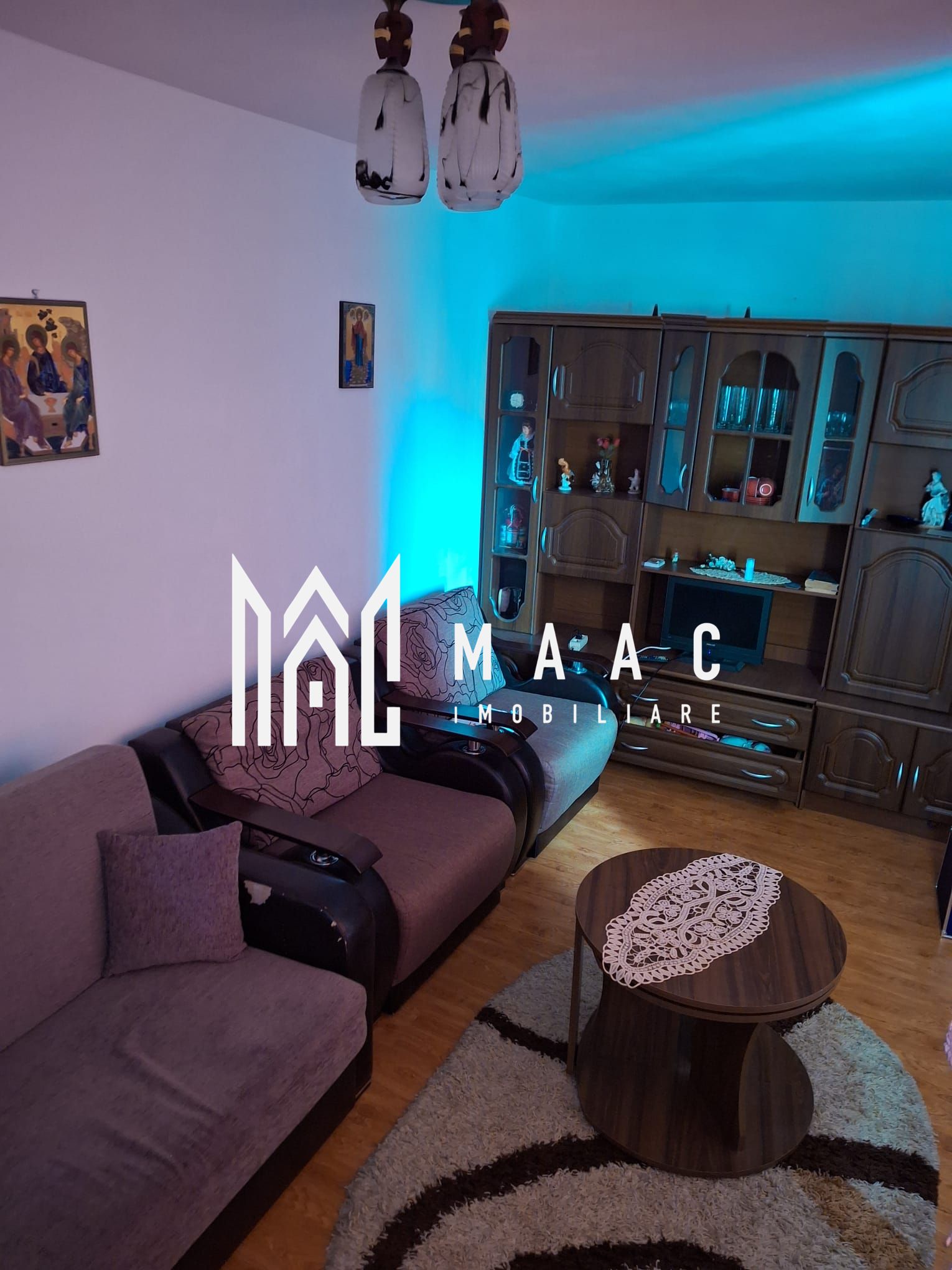 Apartament 3 camere decomandat | Terezian, Sibiu | 70 mp, parcare, 2 băi