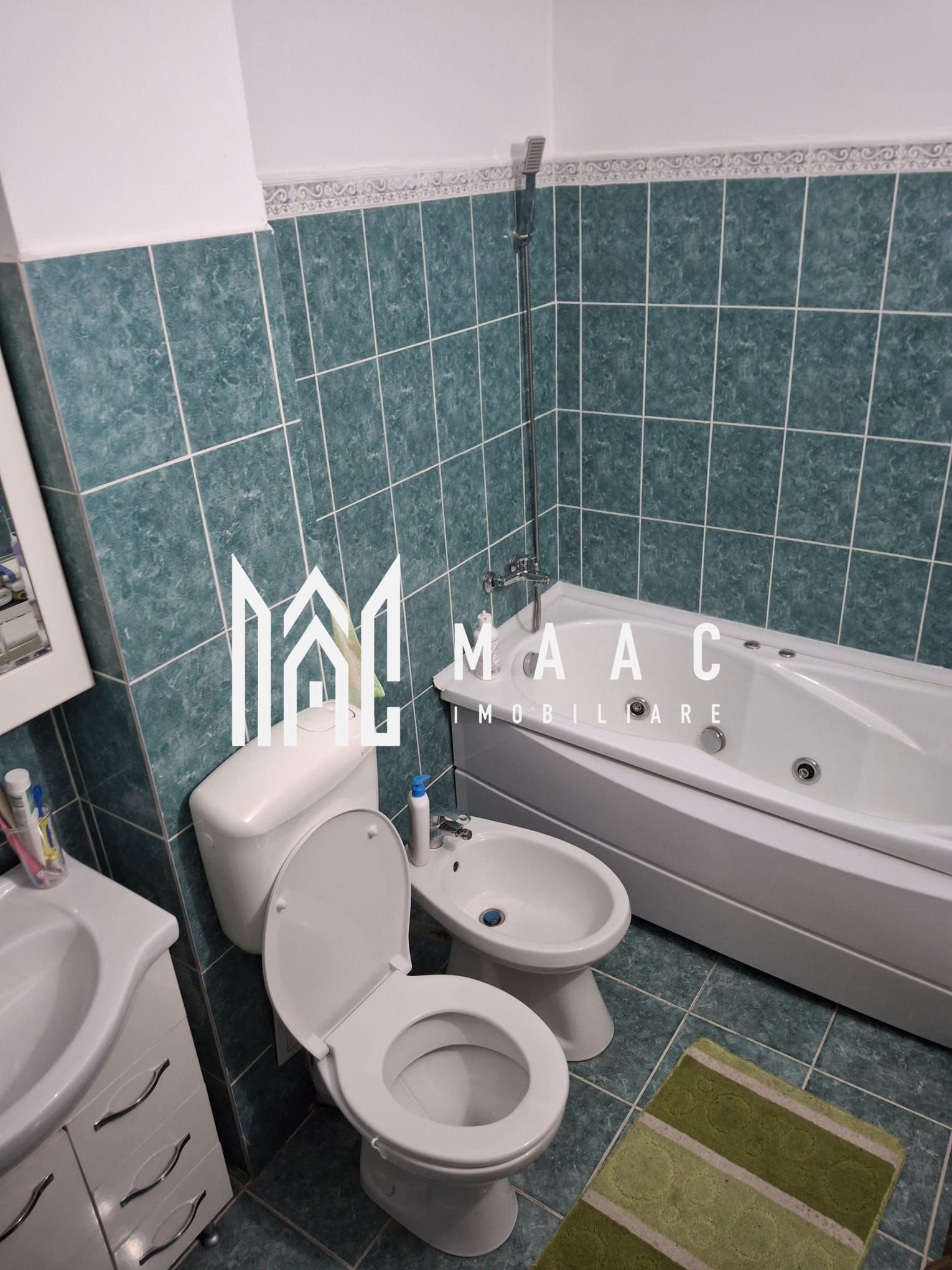 Apartament 3 camere decomandat | Terezian, Sibiu | 70 mp, parcare, 2 băi — fotografia 9