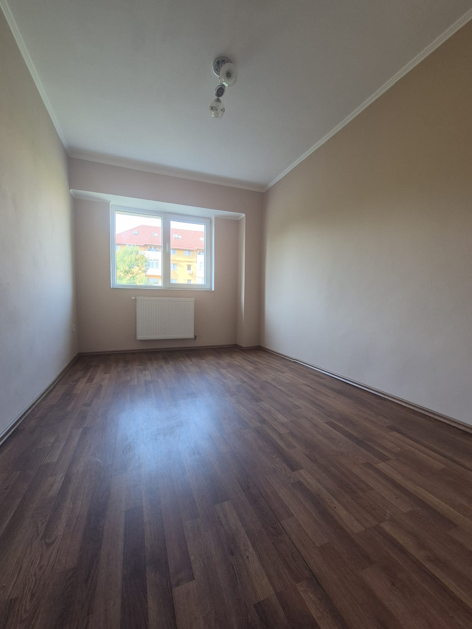 Apartament 3 camere, zona Dumbrava Nord — fotografia 6