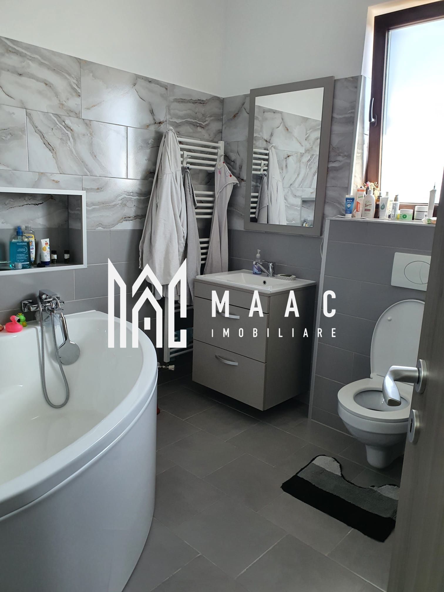 Apartament 4 camere de vânzare | Șura Mare | 110 mp, parcare — fotografia 7