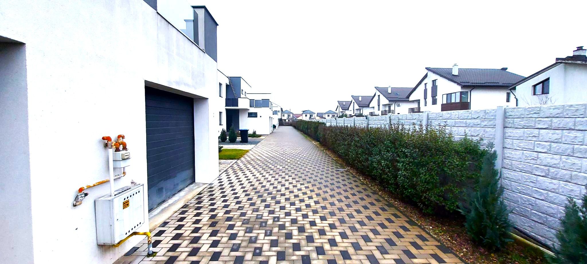 Casa de vanzare cu 5 camere Bragadiru | Complex modern | Curte 260 mp — fotografia 7