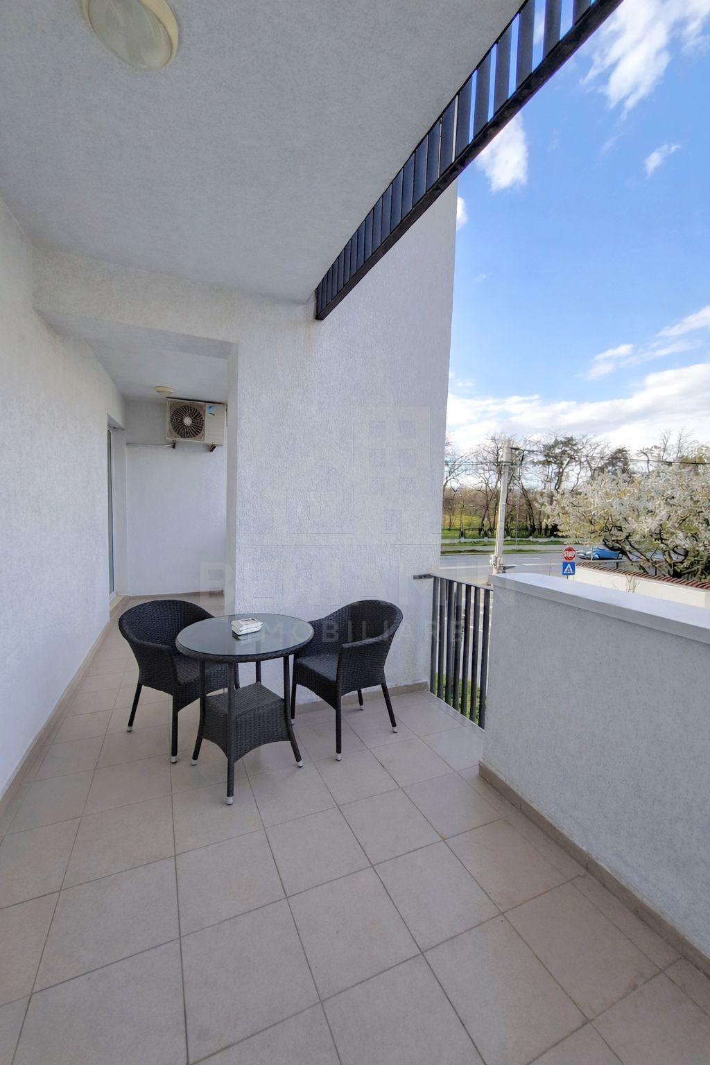 3 camere - 91.2mp - etaj 1 - parcare - bloc nou - Romanescu Residence — fotografia 9