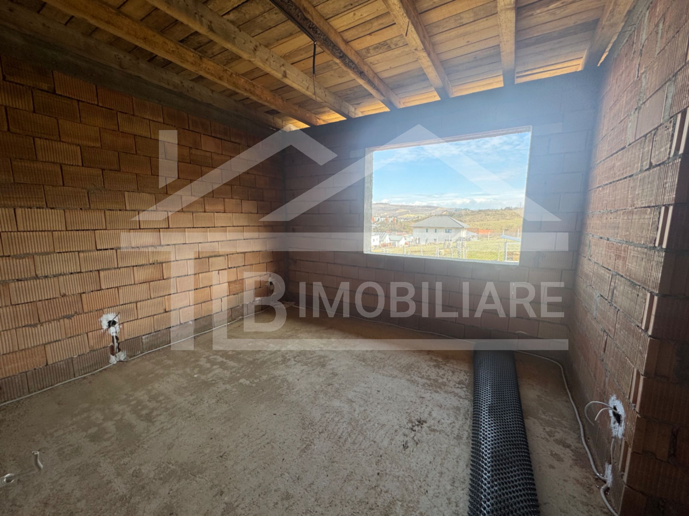 Casa cu 4 camere, 122 mp utili, Zona Livezeni — fotografia 12