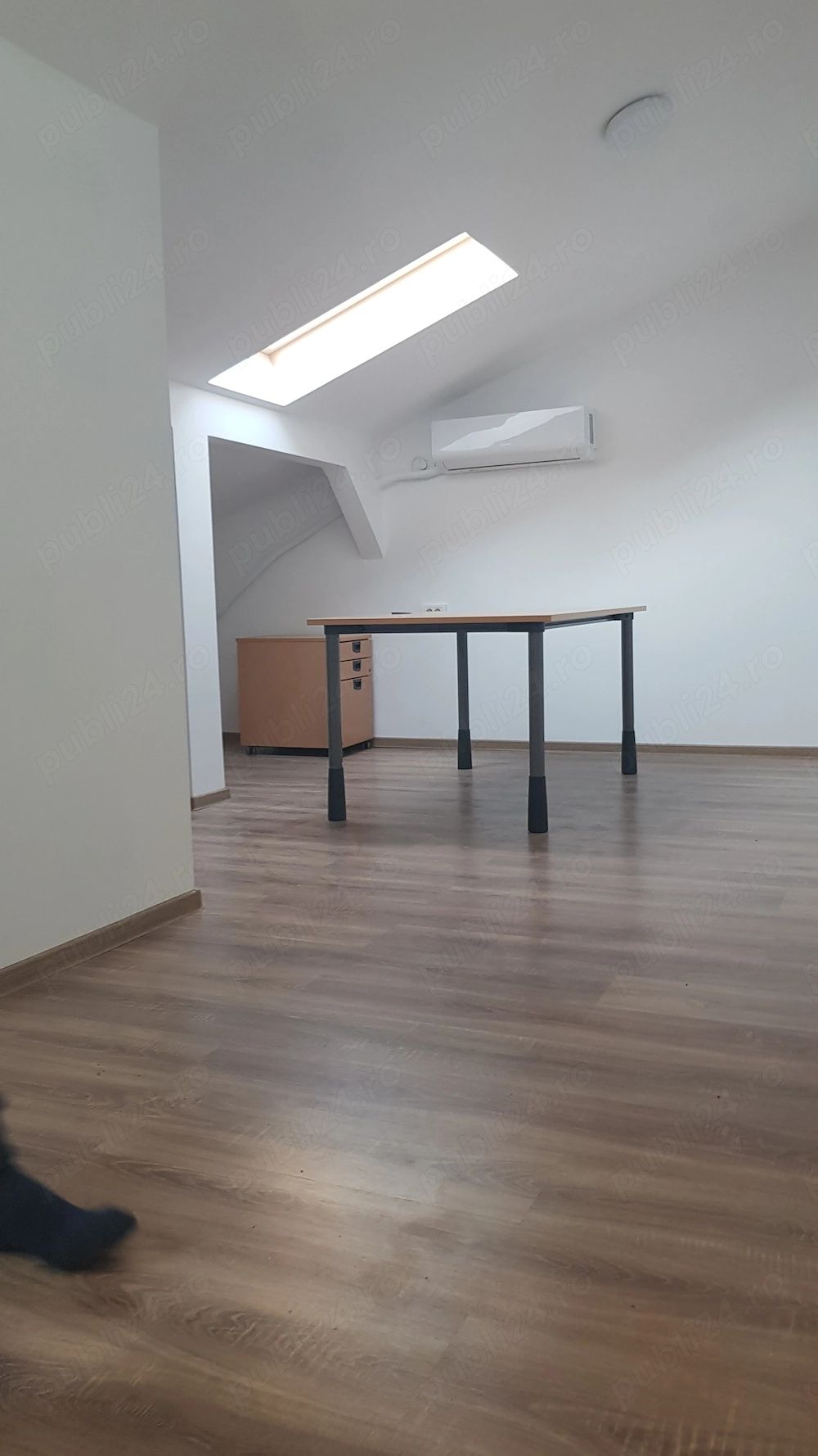 Vila 6 camere  metrou Grozavesti pentru birouri sau locuinta — fotografia 8