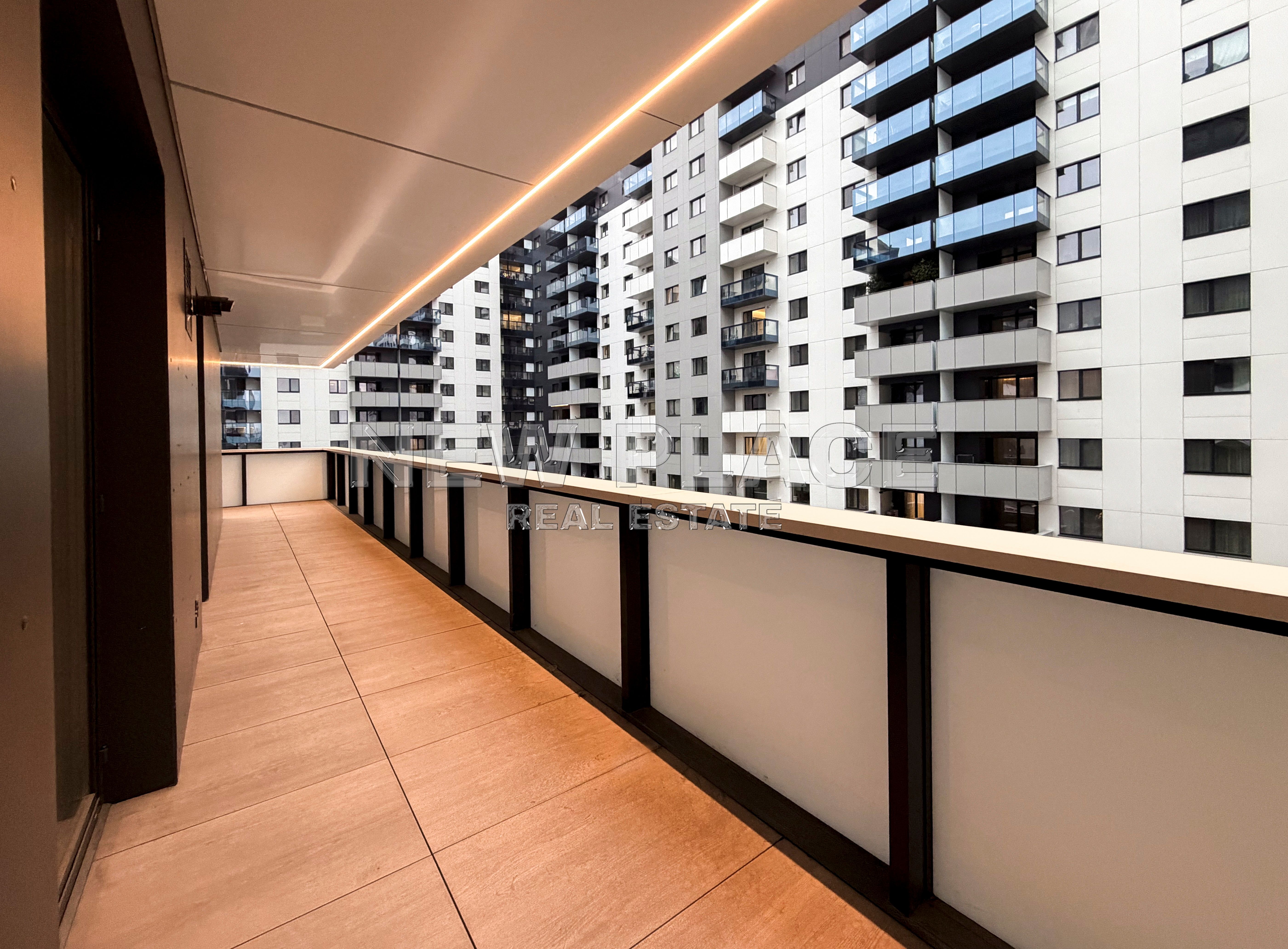 [VIDEO] CORTINA NORTH | Bucatarie inchisa [+21% TVA] Terasa 30 mp — fotografia 19
