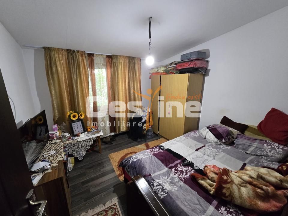 Casă Spațioasă Galata – 6 Camere, 240 mp Utili – Lângă Lidl, Mutare Imediată — fotografia 4