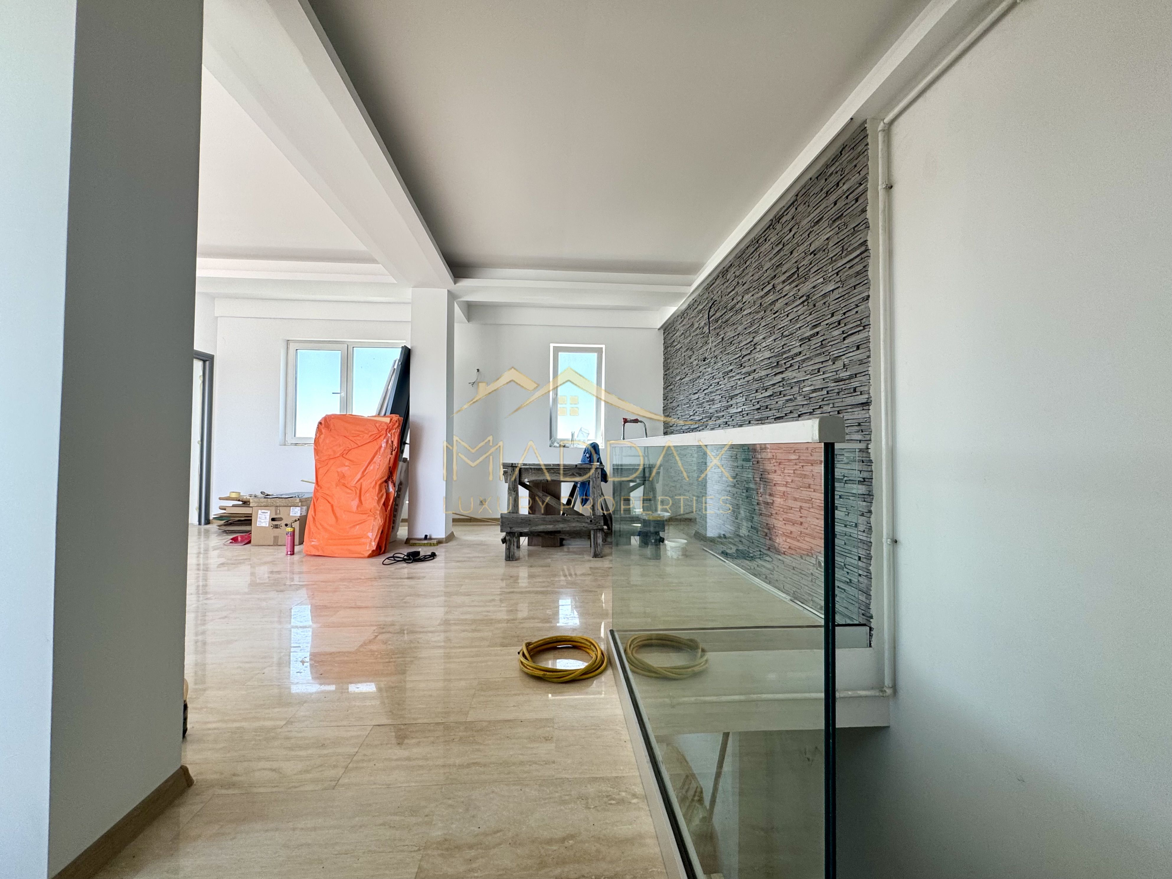 Duplex cu 4 Camere *211mp* Mobilat Complet/ 1 parking / Erou Iancu Nicolae — fotografia 19