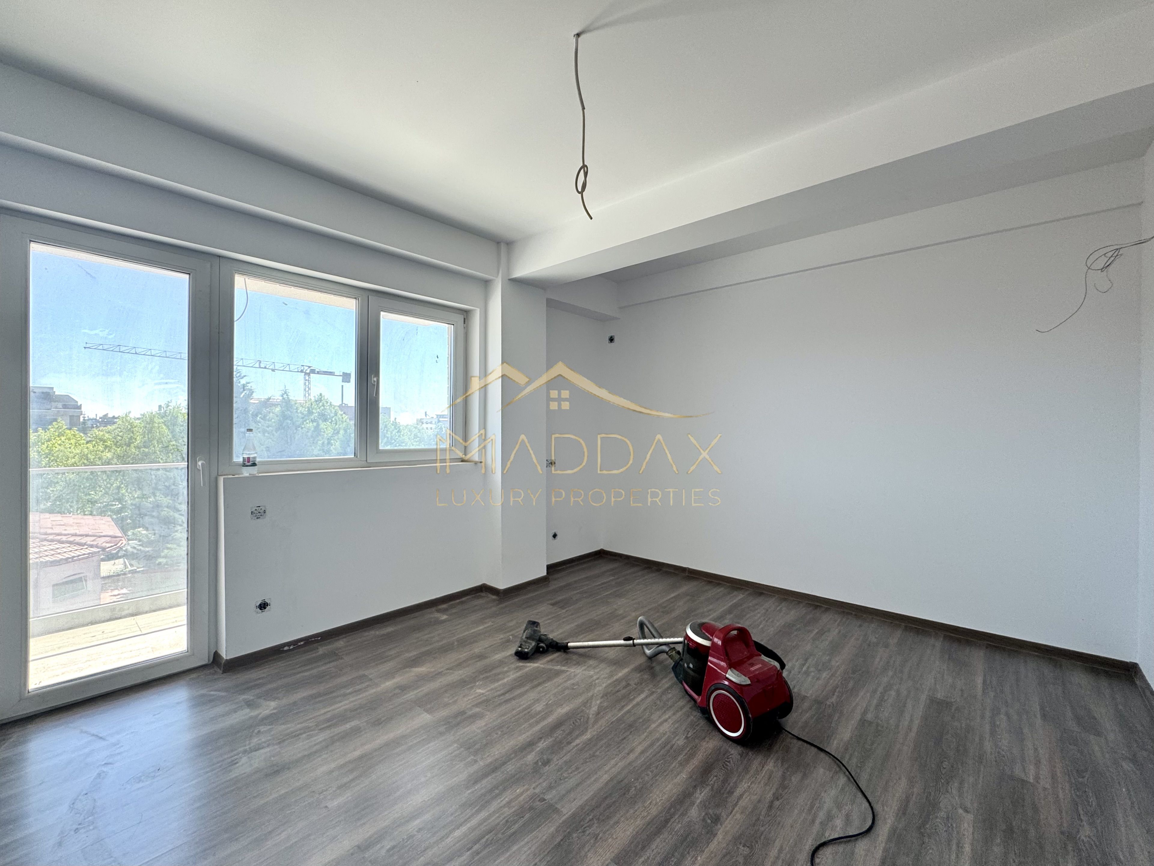Duplex cu 4 Camere *211mp* Mobilat Complet/ 1 parking / Erou Iancu Nicolae — fotografia 31