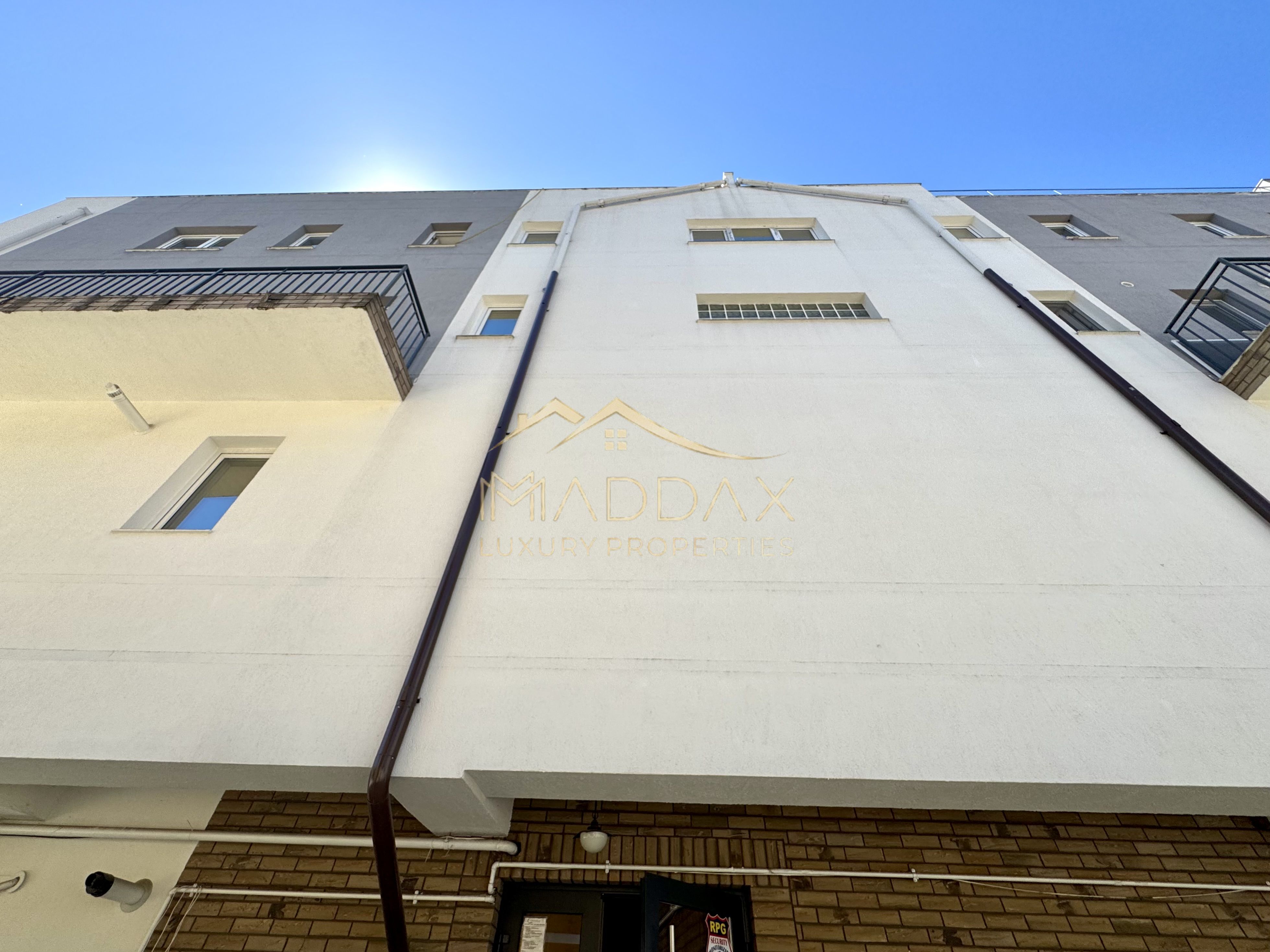 Duplex cu 4 Camere *211mp* Mobilat Complet/ 1 parking / Erou Iancu Nicolae — fotografia 40