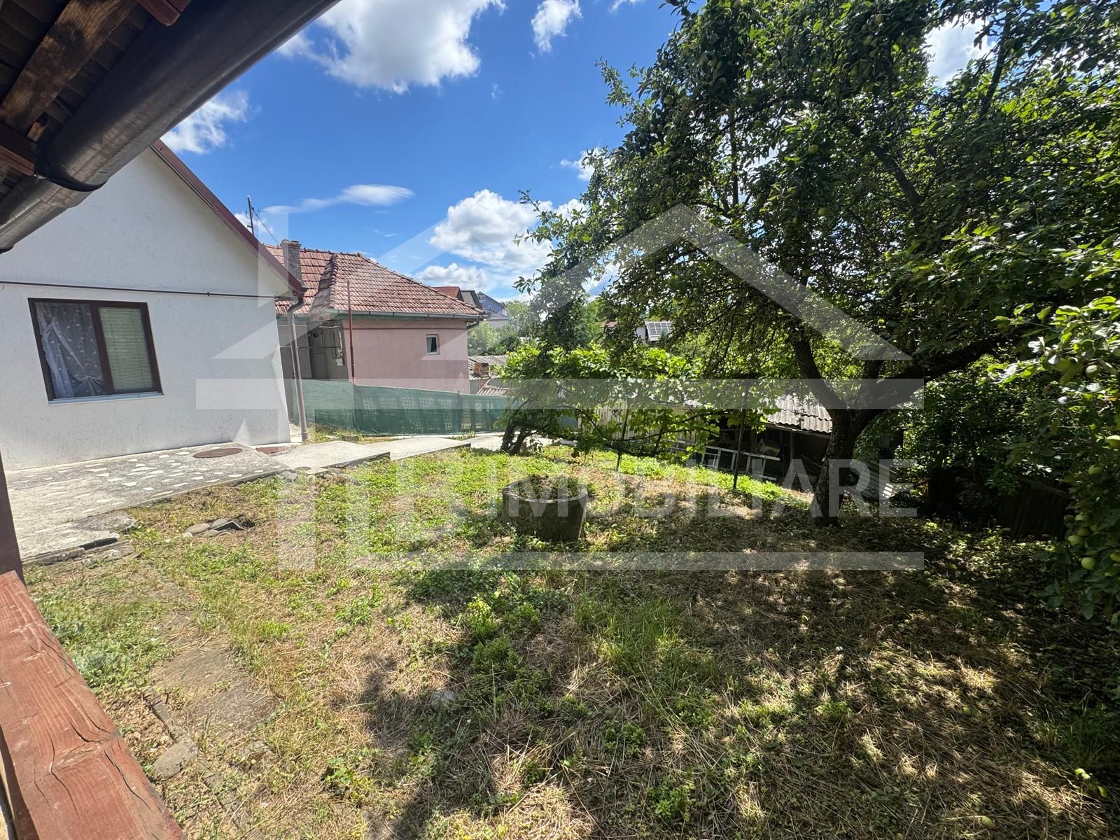 Casa cu 3 camere, 2300mp teren, zona SubPadure