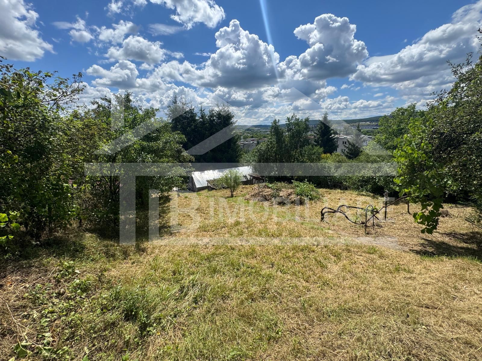 Casa cu 3 camere, 2300mp teren, zona SubPadure — fotografia 15