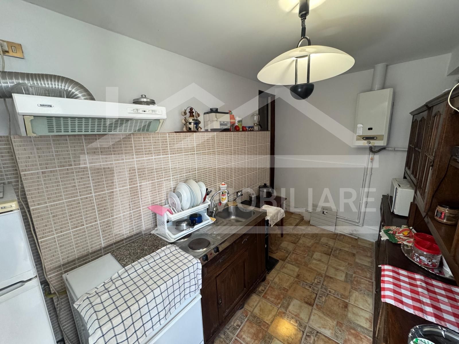 Casa cu 3 camere, 2300mp teren, zona SubPadure — fotografia 8