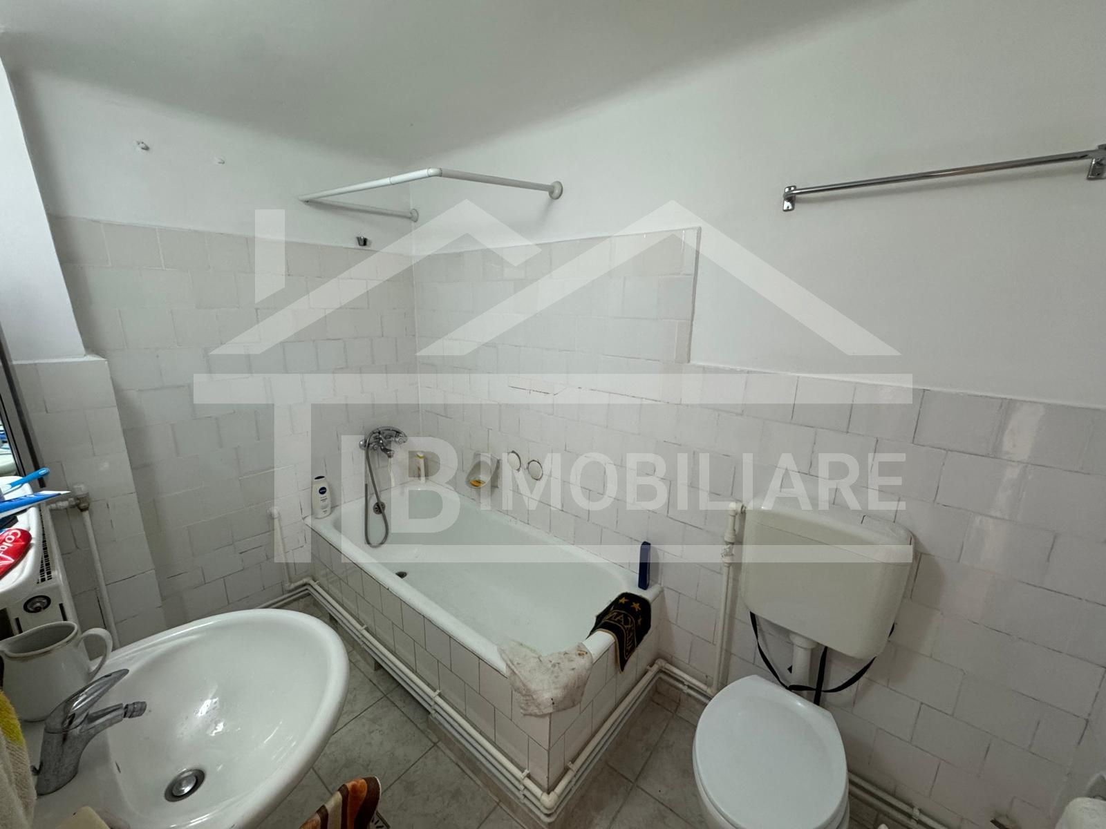 Casa cu 3 camere, 2300mp teren, zona SubPadure — fotografia 9