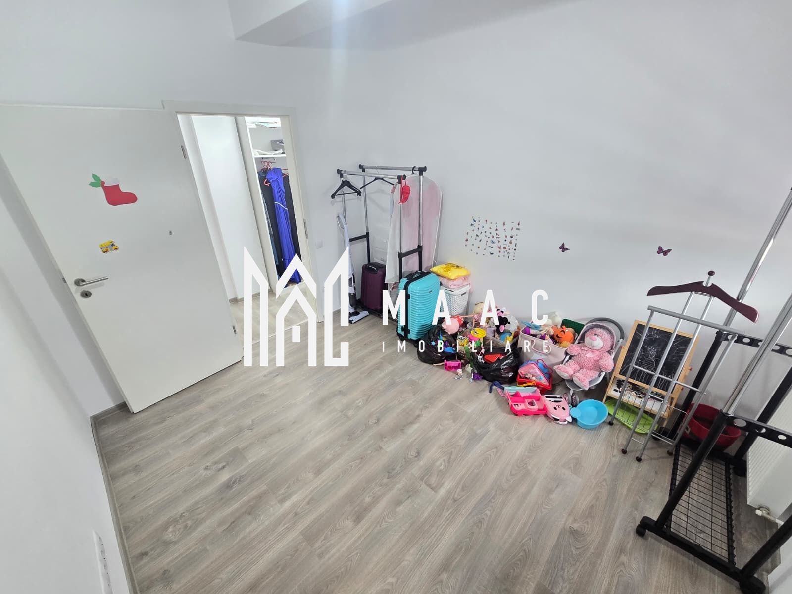 Penthouse 4 camere terasa 155 mp loc de parcare subteran — fotografia 16