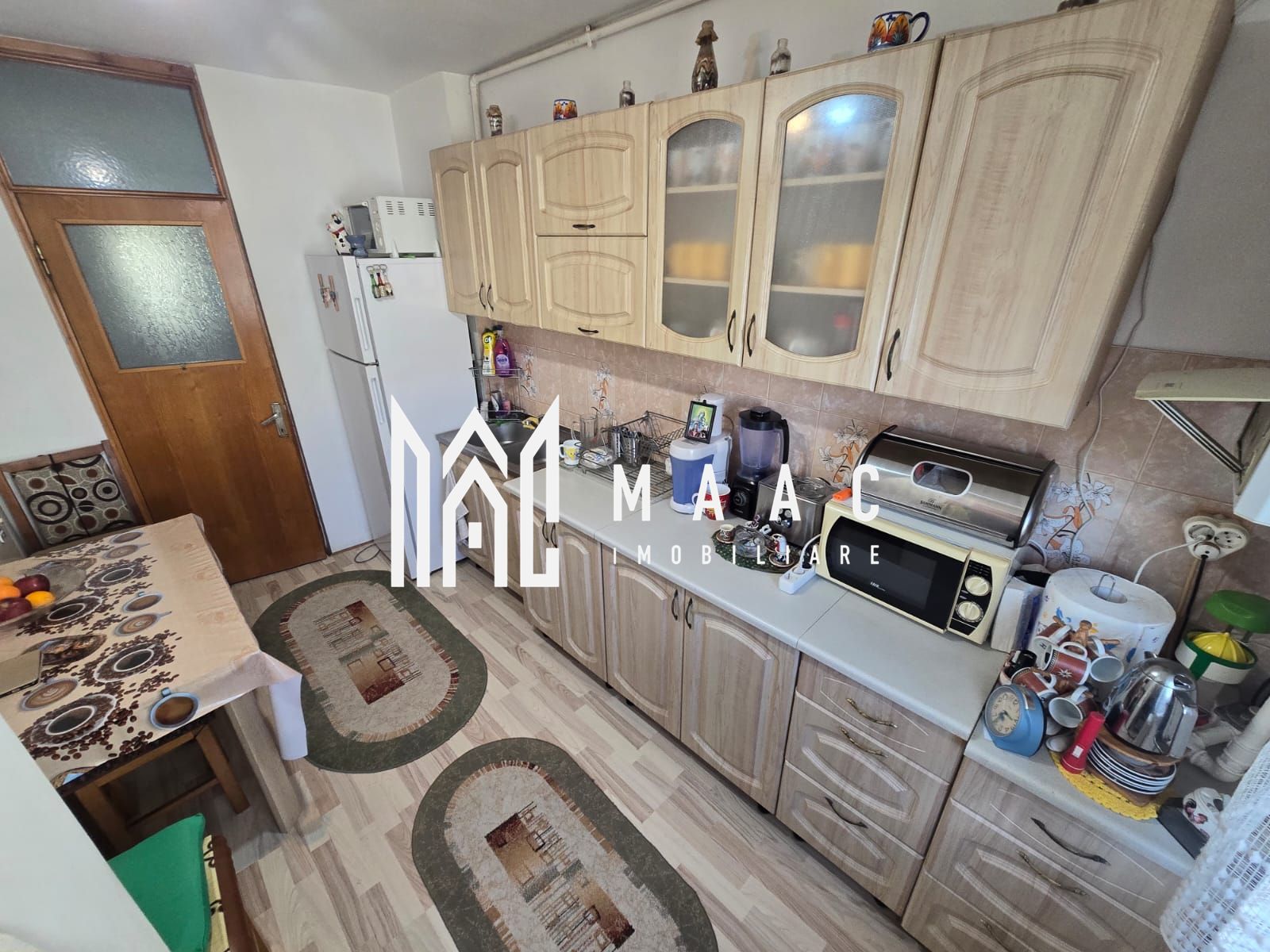 Apartament 4 camere 2 bai zona Strand Parc — fotografia 9