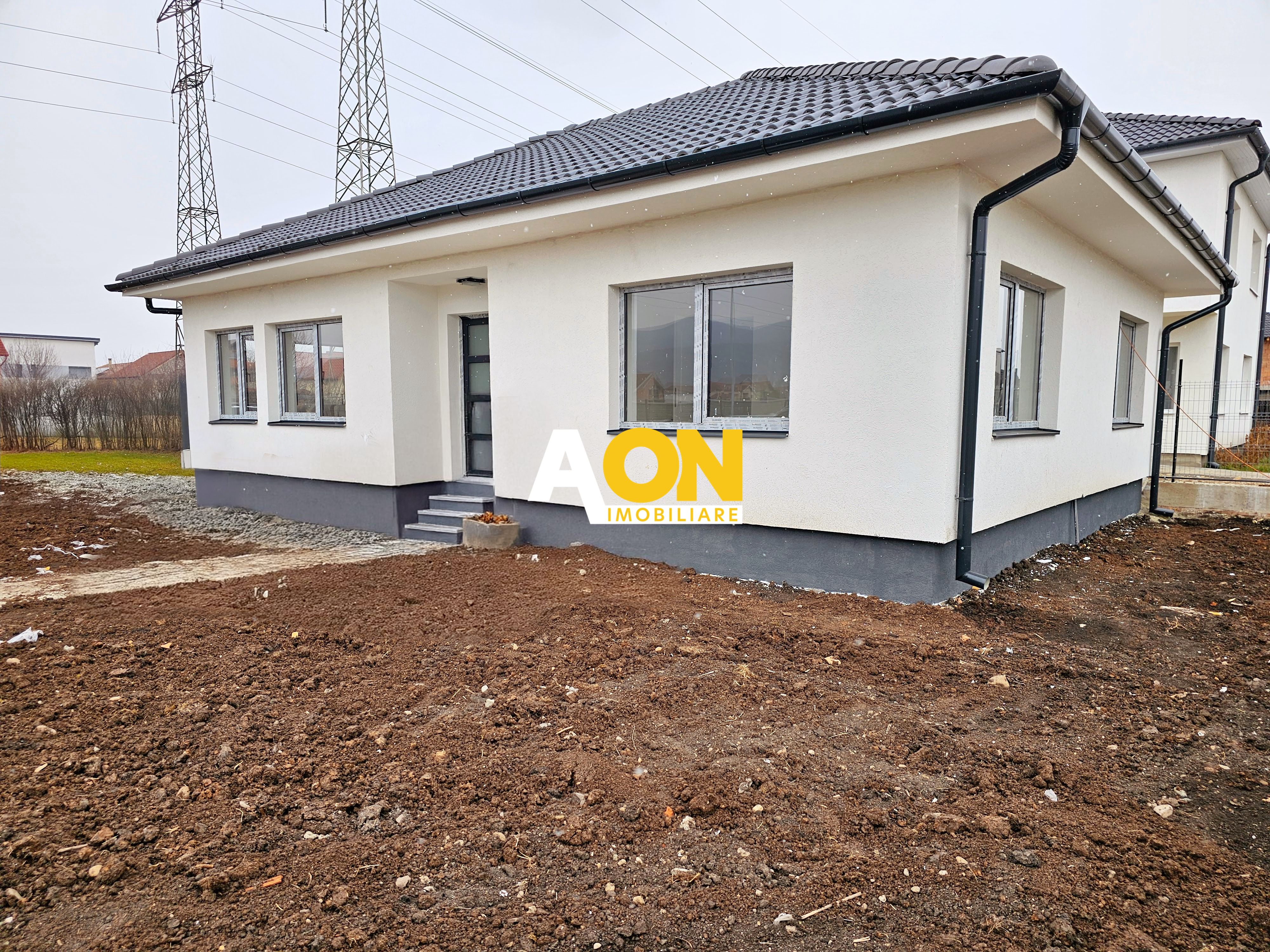 Casa 3 camere, mobilata, utilata, 600 mp teren, Alba - Micesti