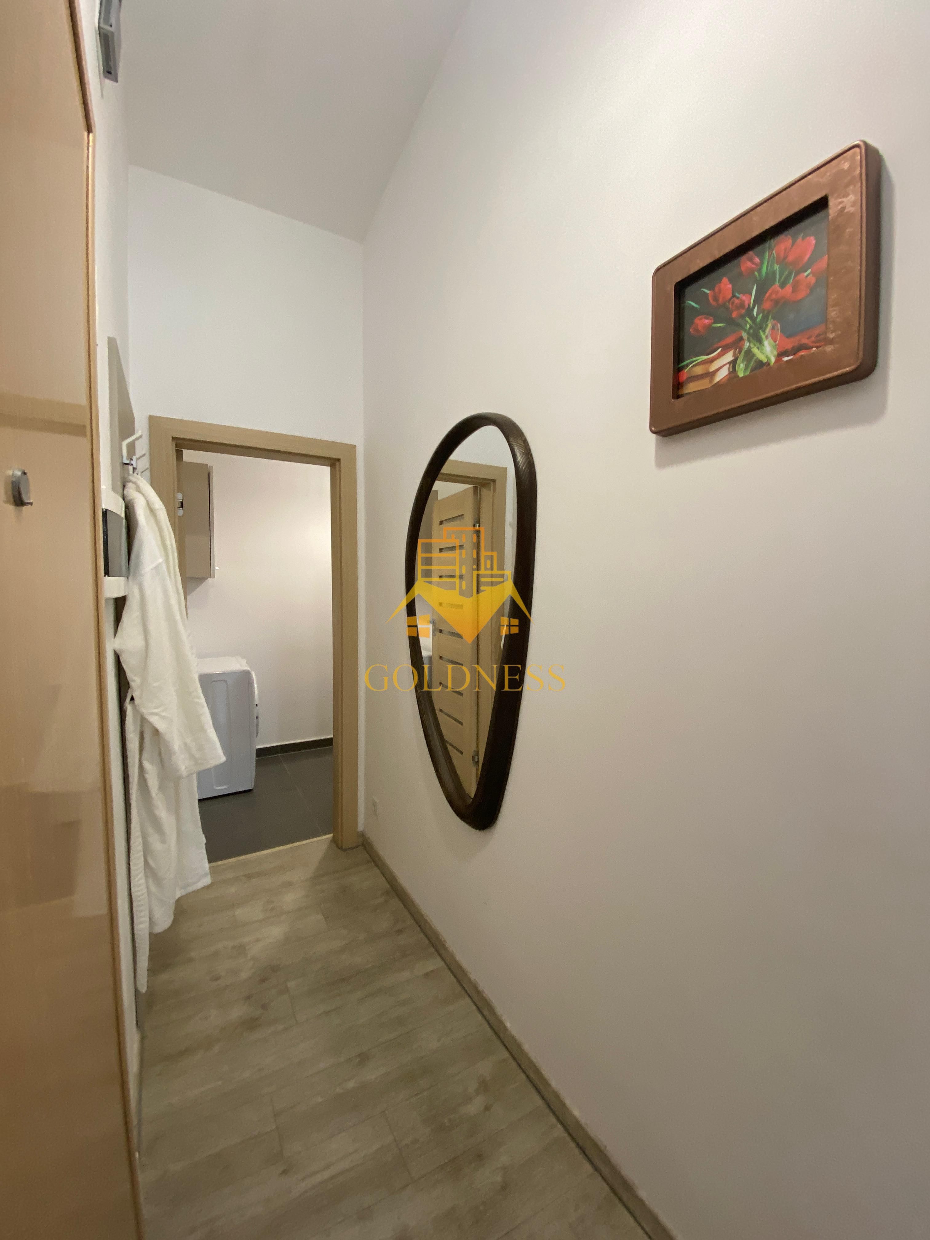 2 camere, parcare, AC, Centru, Piata Muzeului, MEMO, Piata Unirii — fotografia 3