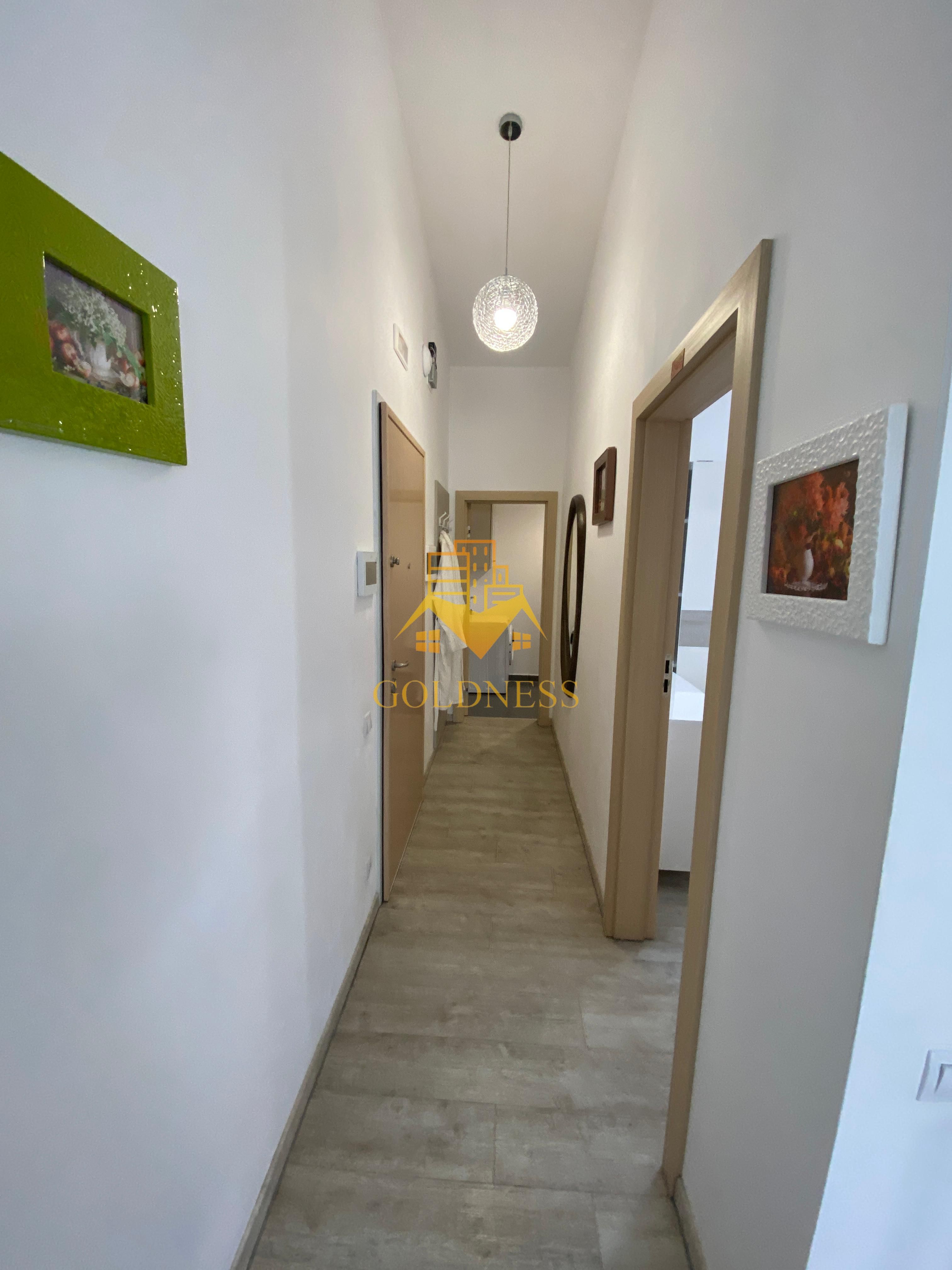 2 camere, parcare, AC, Centru, Piata Muzeului, MEMO, Piata Unirii — fotografia 4