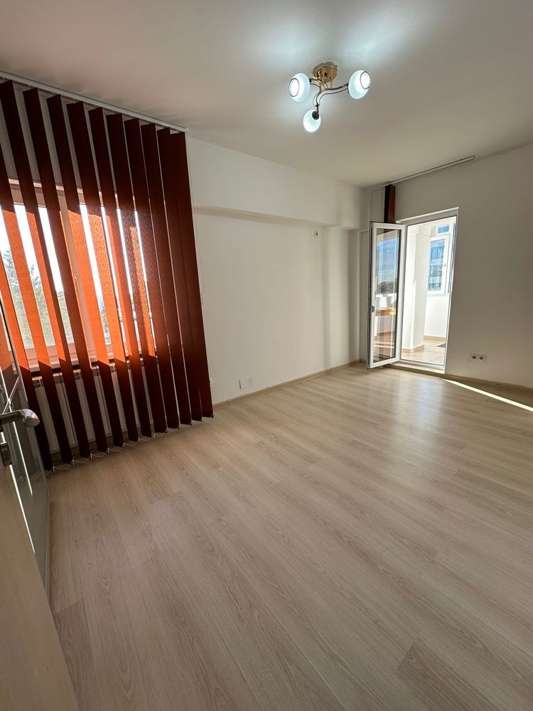 Apartament 4 camere zona Lujerului — fotografia 5
