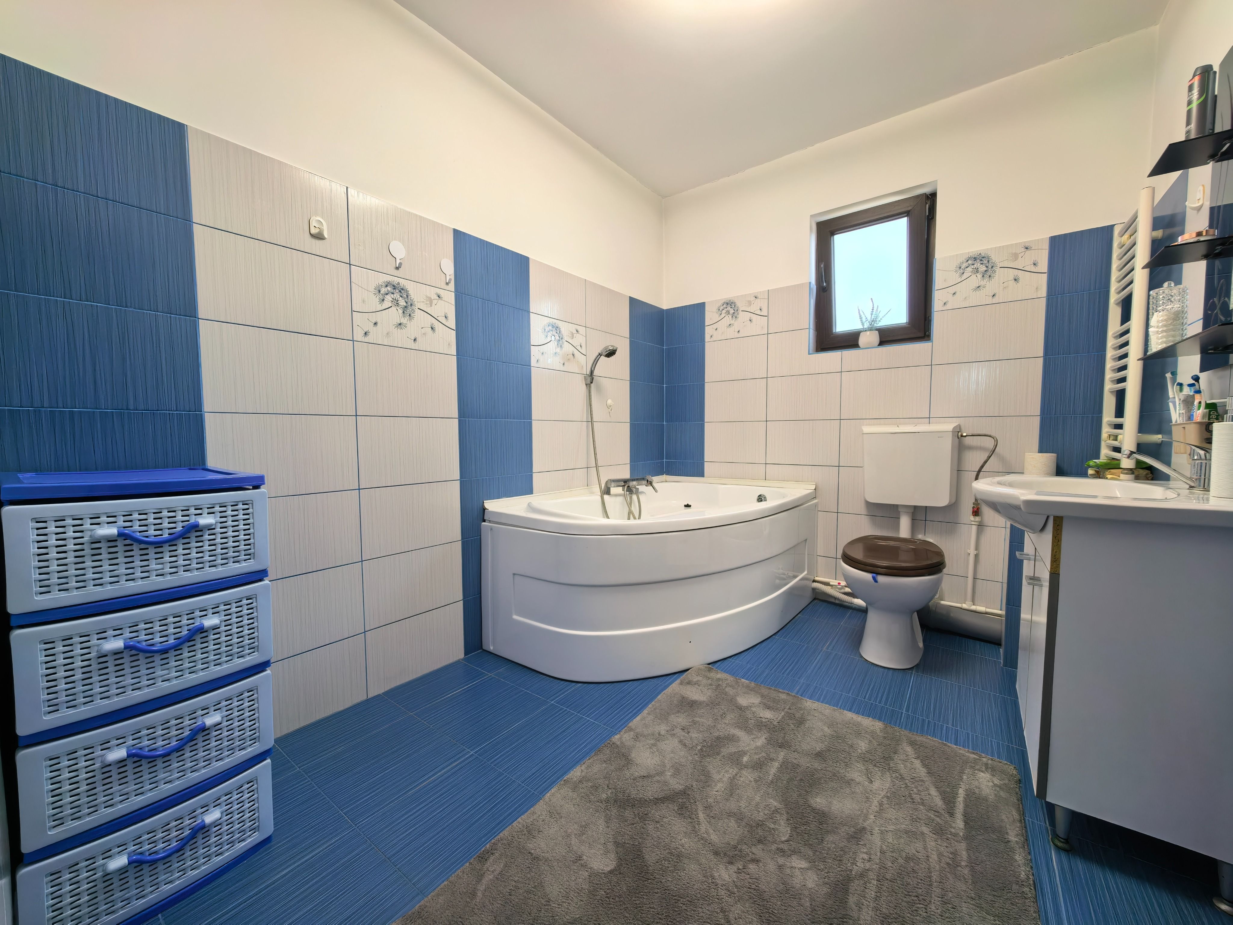 Duplex P+M cu 3 camere și curte, renovata complet — fotografia 16