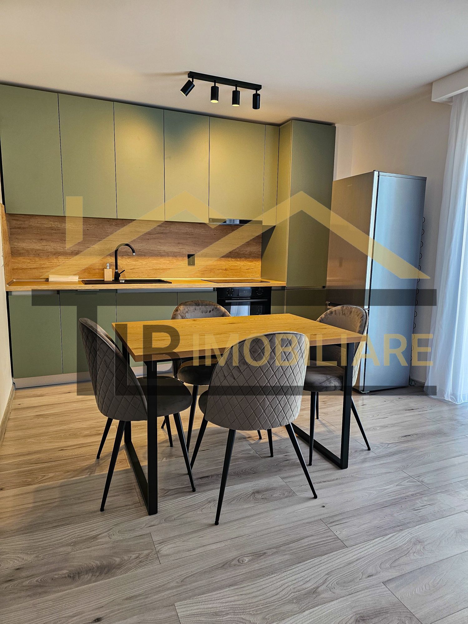 Apartament de 2 camere,55mp, parcare, zona Ama Residence — fotografia 11