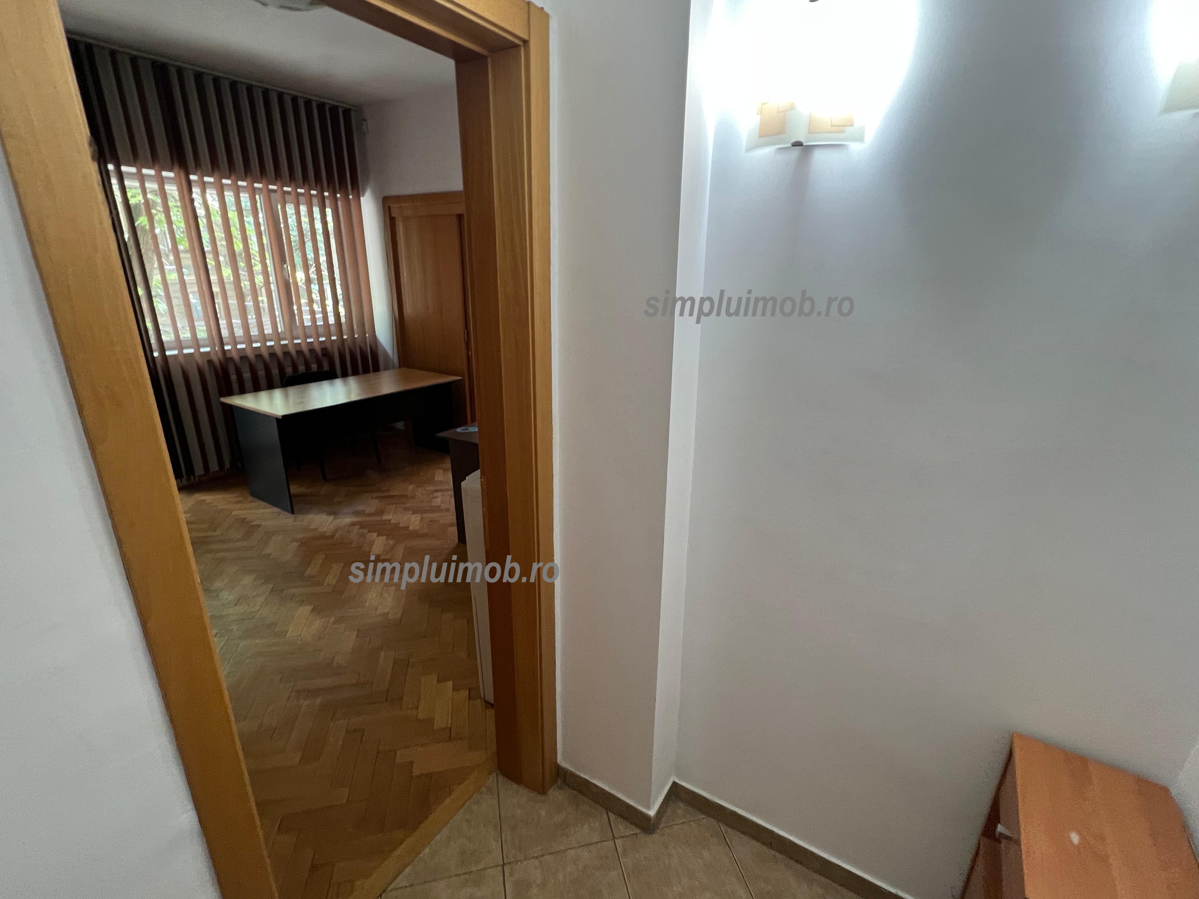 2 Camere Pretabil Birou Zona Armeneasca — fotografia 11