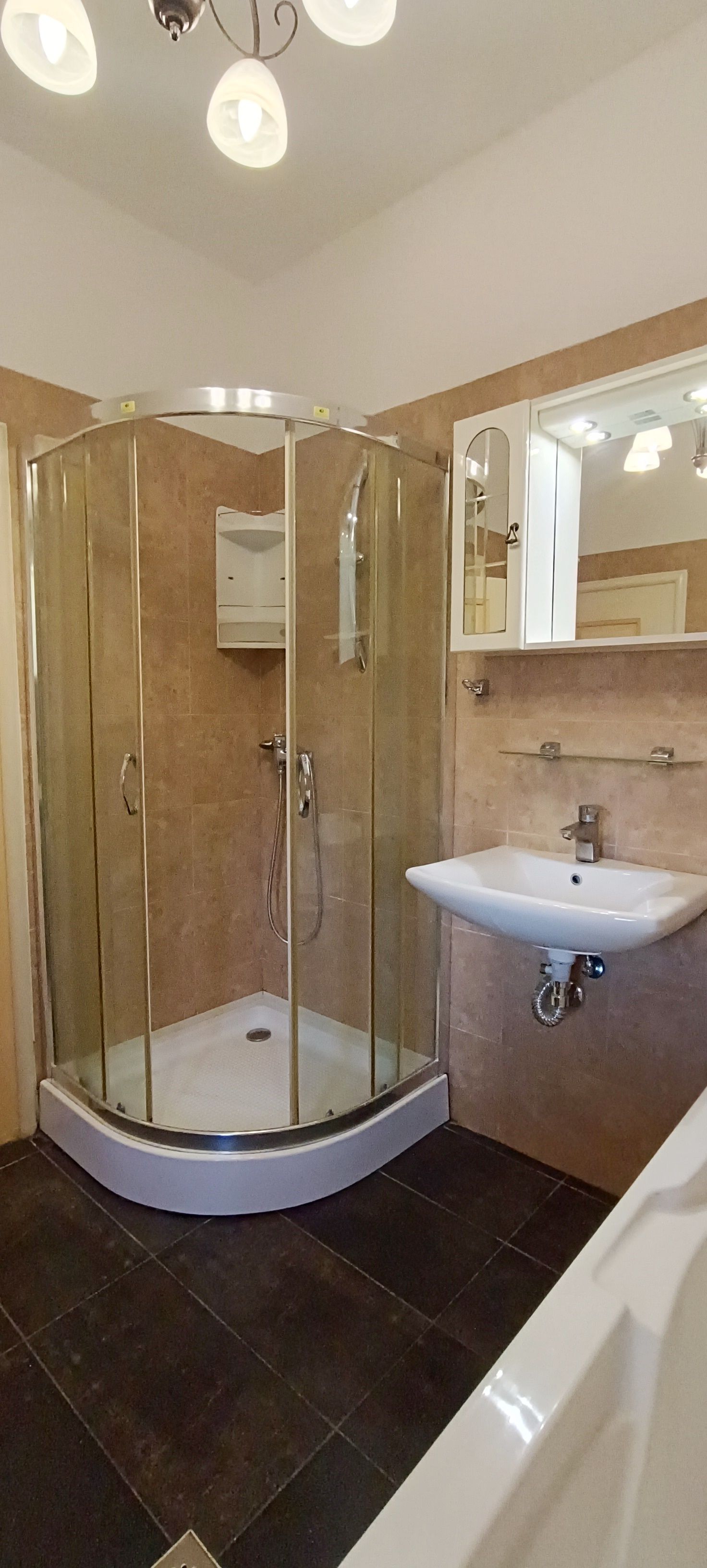 Apartament cu suprafata de 110mp-zona colinei,pet friendly — fotografia 13