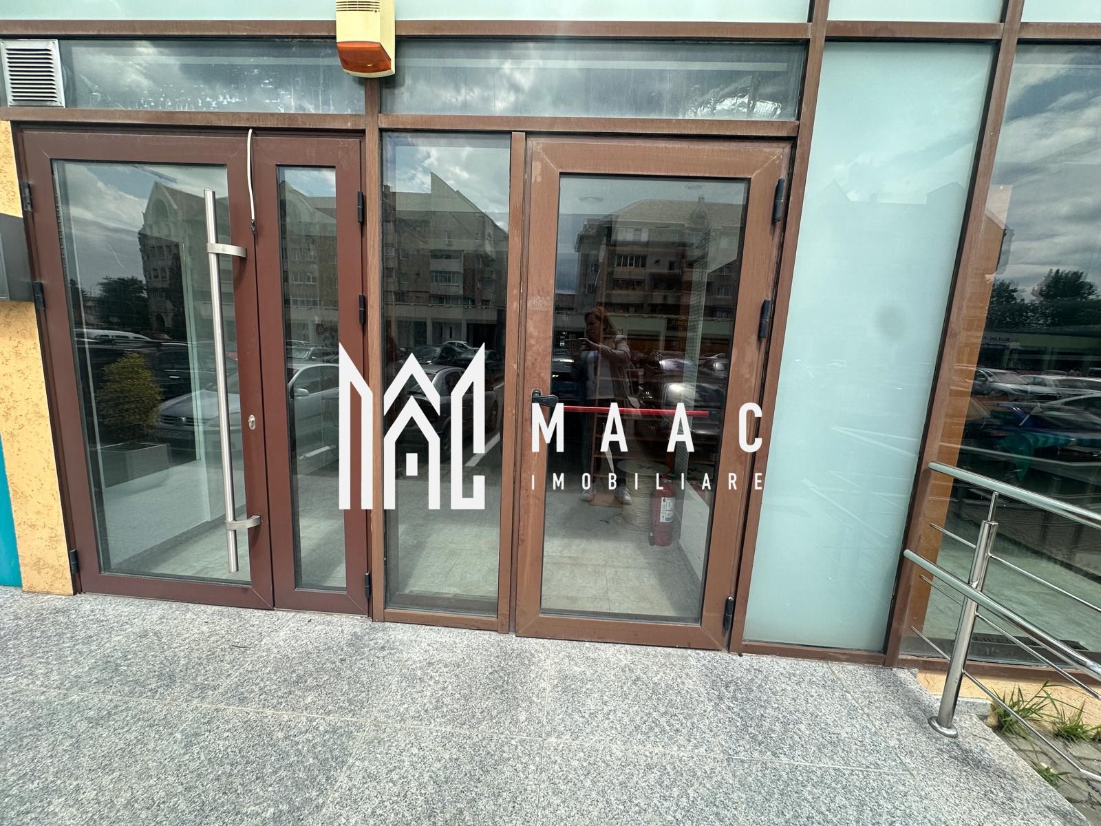 Spatiu comercial I Central I parcare privata