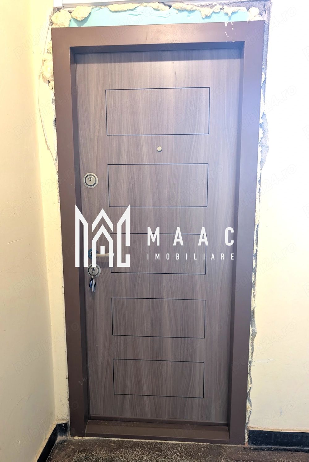 Apartament 2 camere de vânzare | Râmnicu Vâlcea, Nord | intabulat — fotografia 3