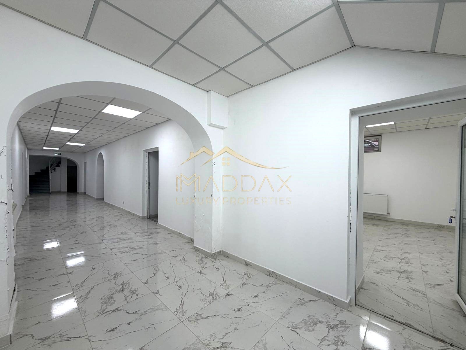 Spatiu comercial de inchiriat // 200mp // Cismigiu // zona premium — fotografia 12