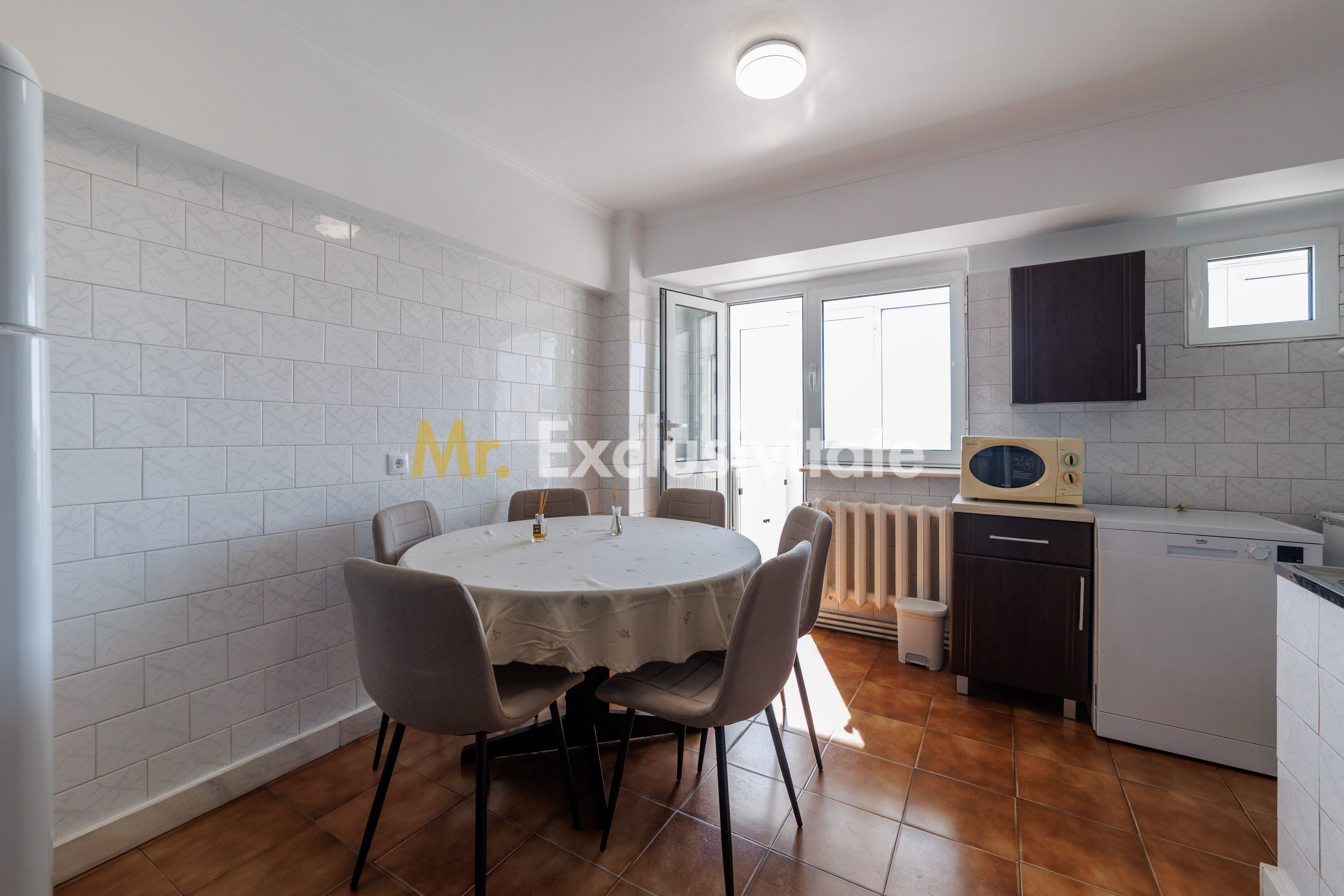 APARTAMENT 2 CAMERE, ULTRACENTRAL - PITEȘTI — fotografia 6