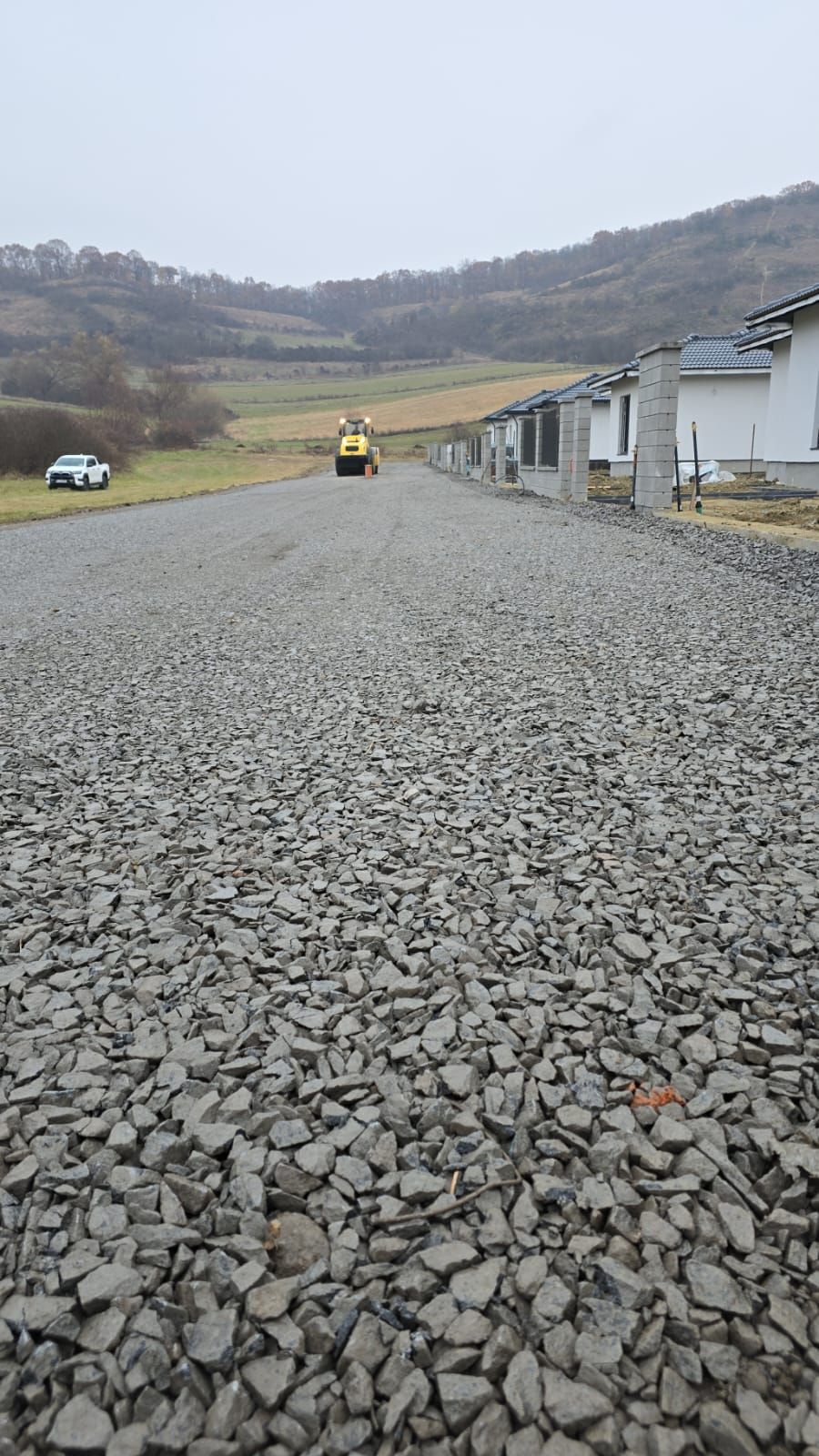 Casă la cheie pe 1 nivel 4cam. 2 bai,1 dresing 650 mp. teren — fotografia 10