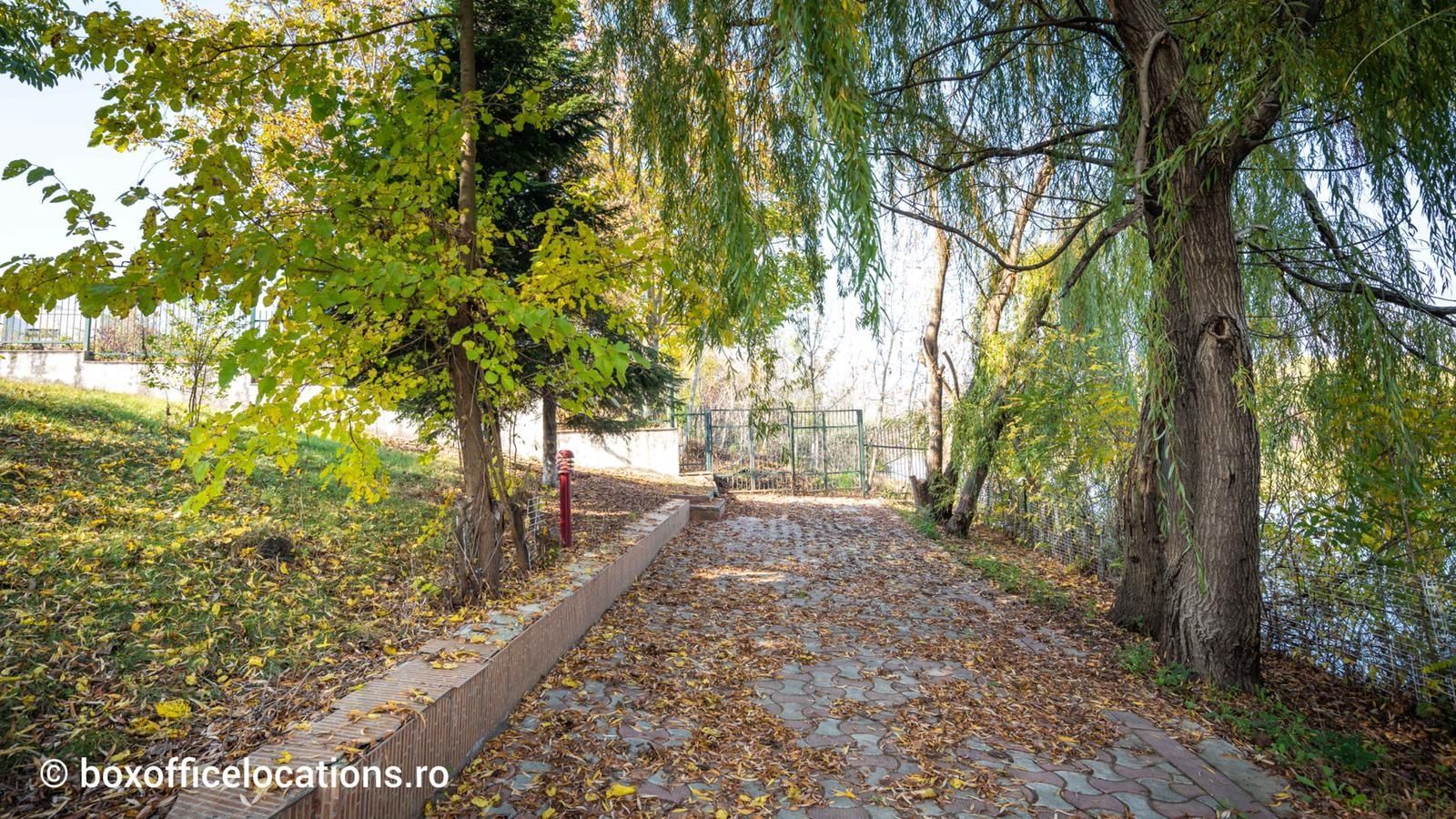 Vilă deschidere  lac Grivița  direct proprietar cu 20 m și 20 strada — fotografia 5