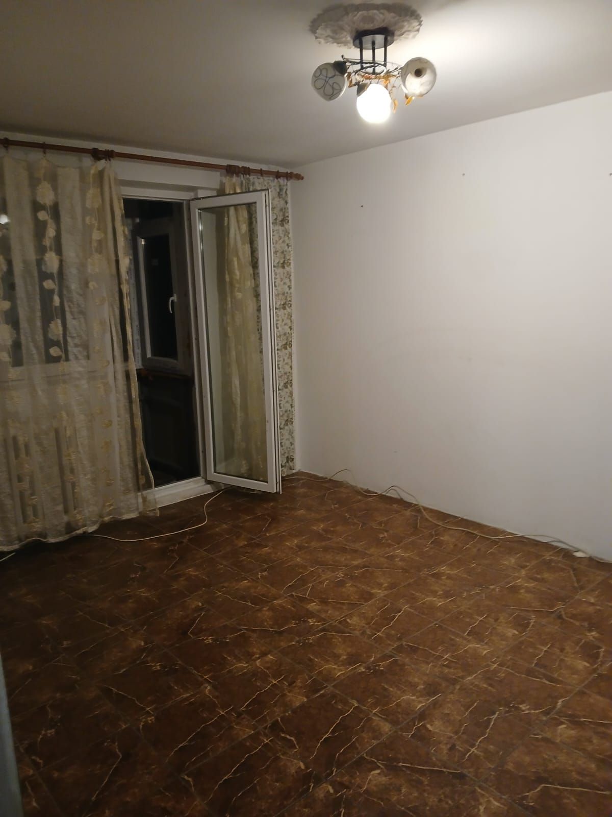 BRASADAS inchiriaza apartament 2 Camere LUICA — fotografia 5