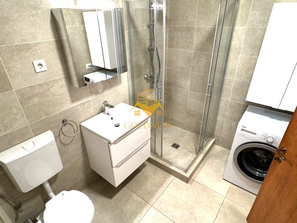 2 camere, Andrei Muresanu, Grand Hotel Italia, Trifoiului, Parcare — fotografia 8