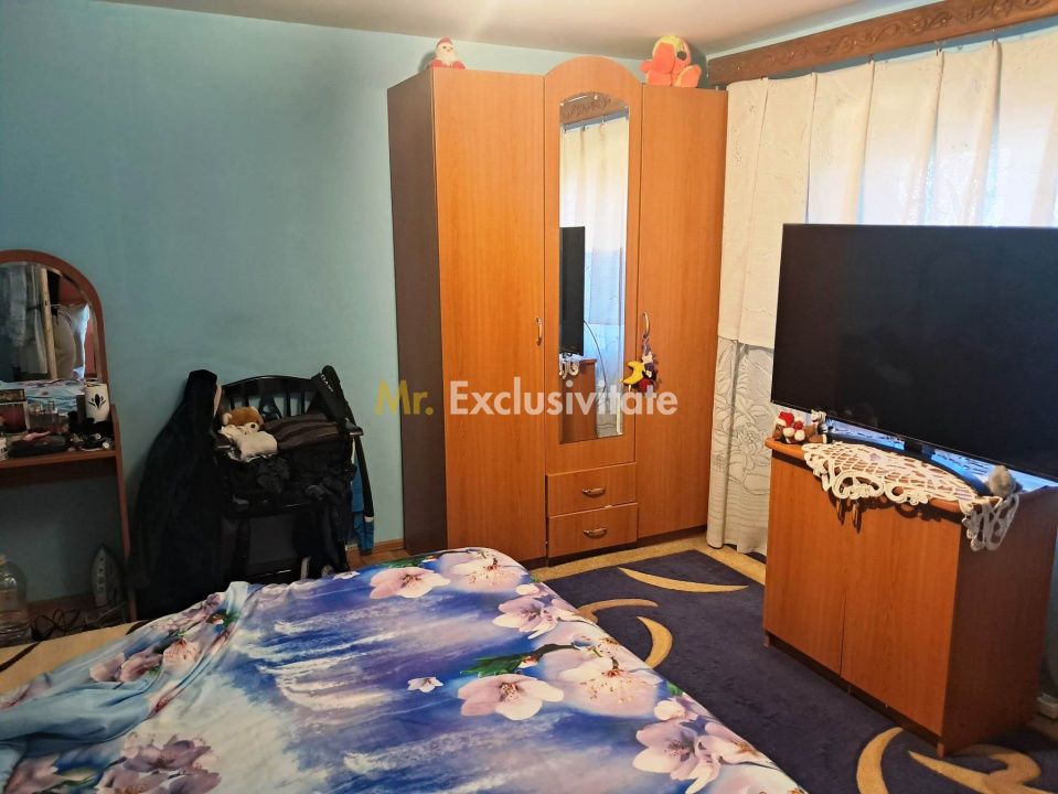 Casă și teren Polovragi — fotografia 6