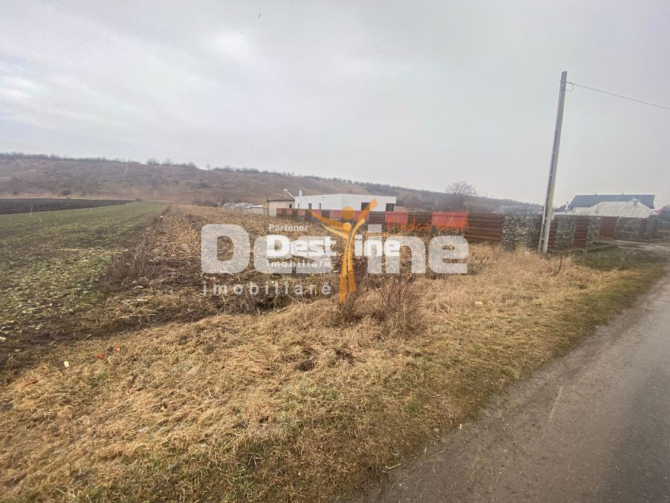 Teren de vanzare Girov 24.500 Euro 3200MP — fotografia 4