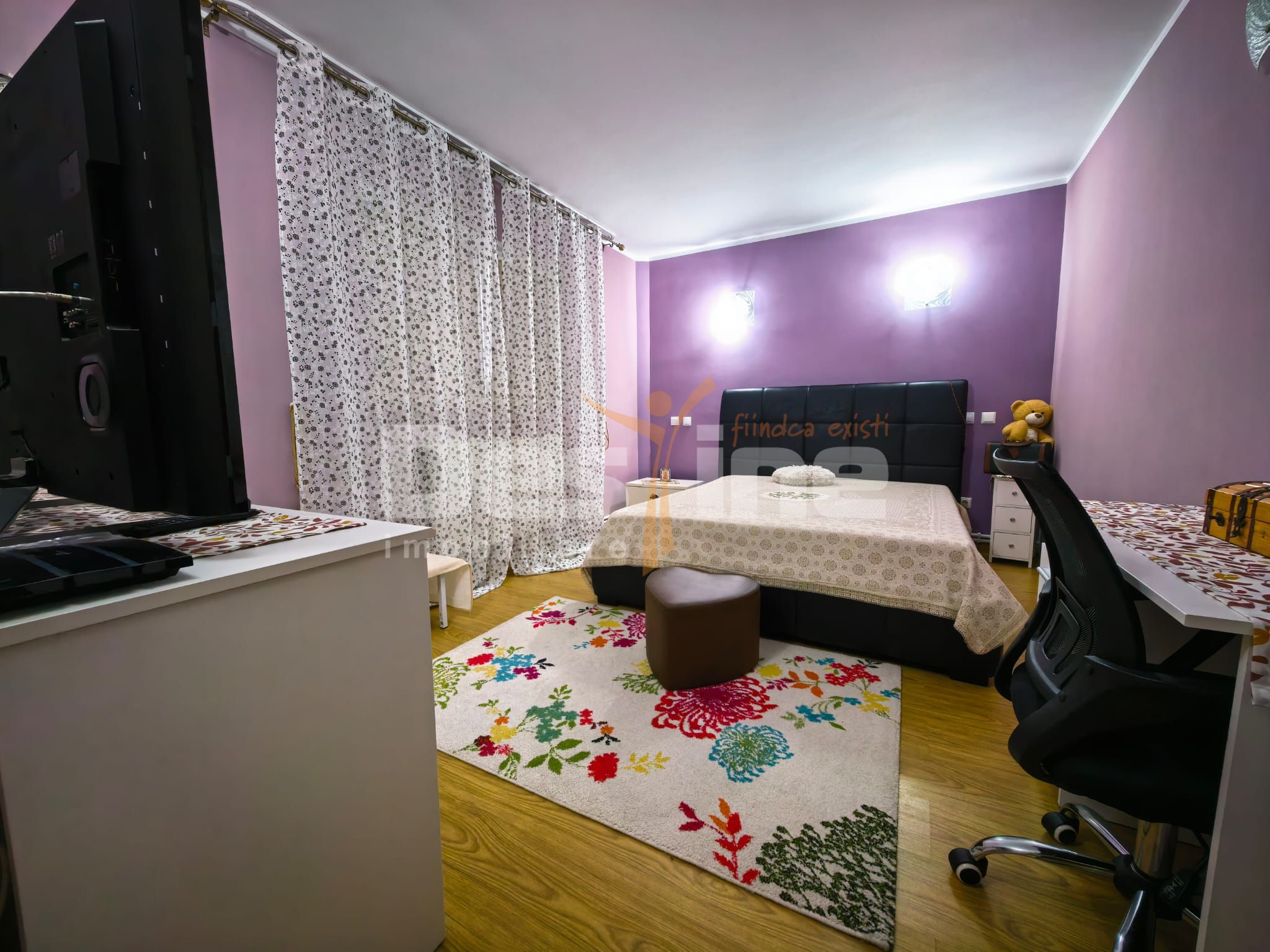 Vila cu etaj si mansarda, teren 7.200 mp, 1.550 mp intravilan — fotografia 4