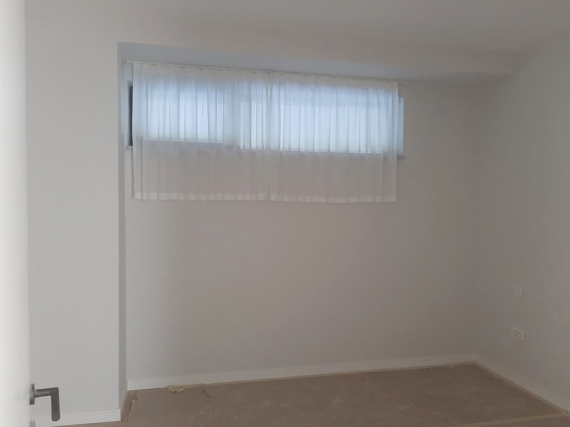 APARTAMENT PREMIUM CU 5 CAMERE ȘI GRĂDINĂ PRIVATĂ DE 160 MP — fotografia 21
