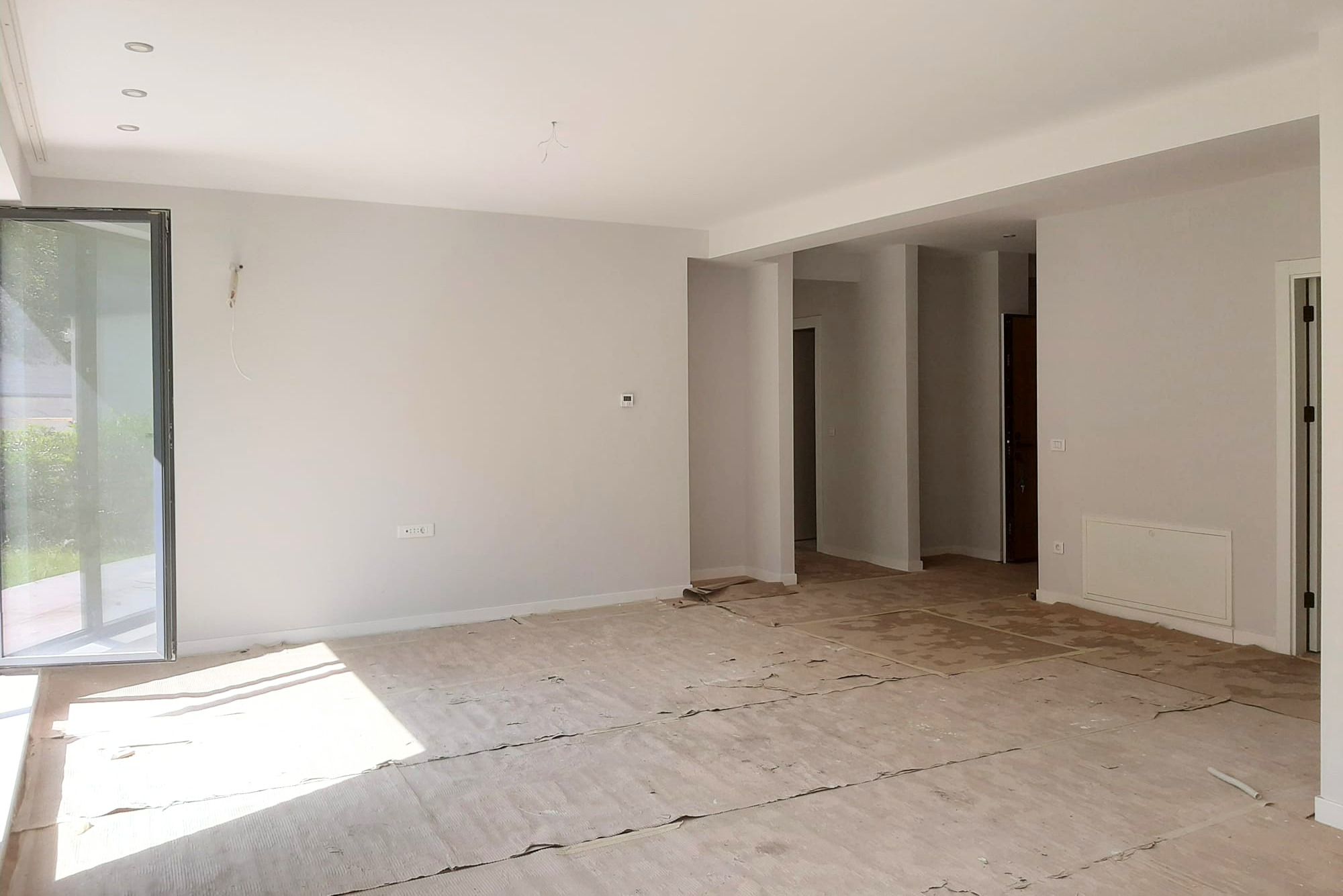 APARTAMENT PREMIUM CU 5 CAMERE ȘI GRĂDINĂ PRIVATĂ DE 160 MP — fotografia 6