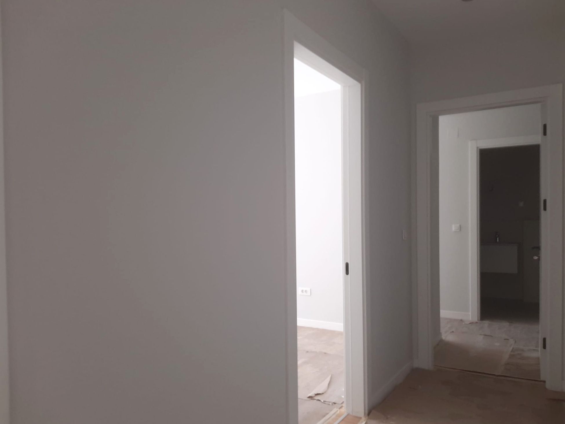 APARTAMENT PREMIUM CU 5 CAMERE ȘI GRĂDINĂ PRIVATĂ DE 160 MP — fotografia 8