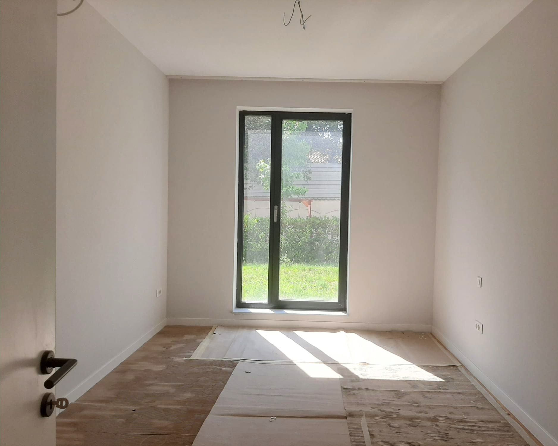 APARTAMENT PREMIUM CU 5 CAMERE ȘI GRĂDINĂ PRIVATĂ DE 160 MP — fotografia 9