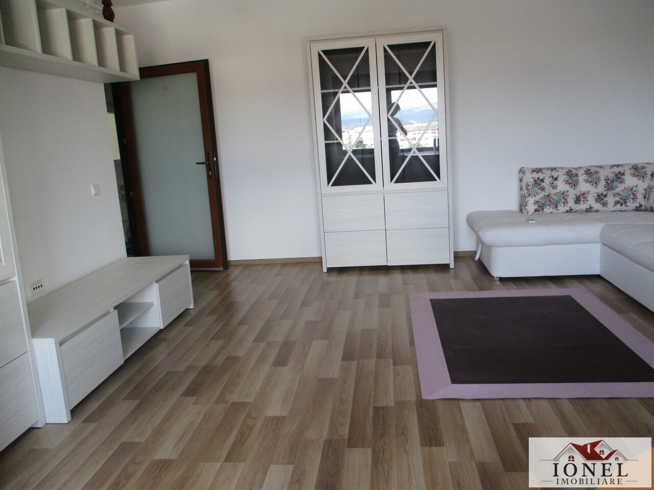 Apartament trei camere de inchiriat in Alba Iulia, bloc nou