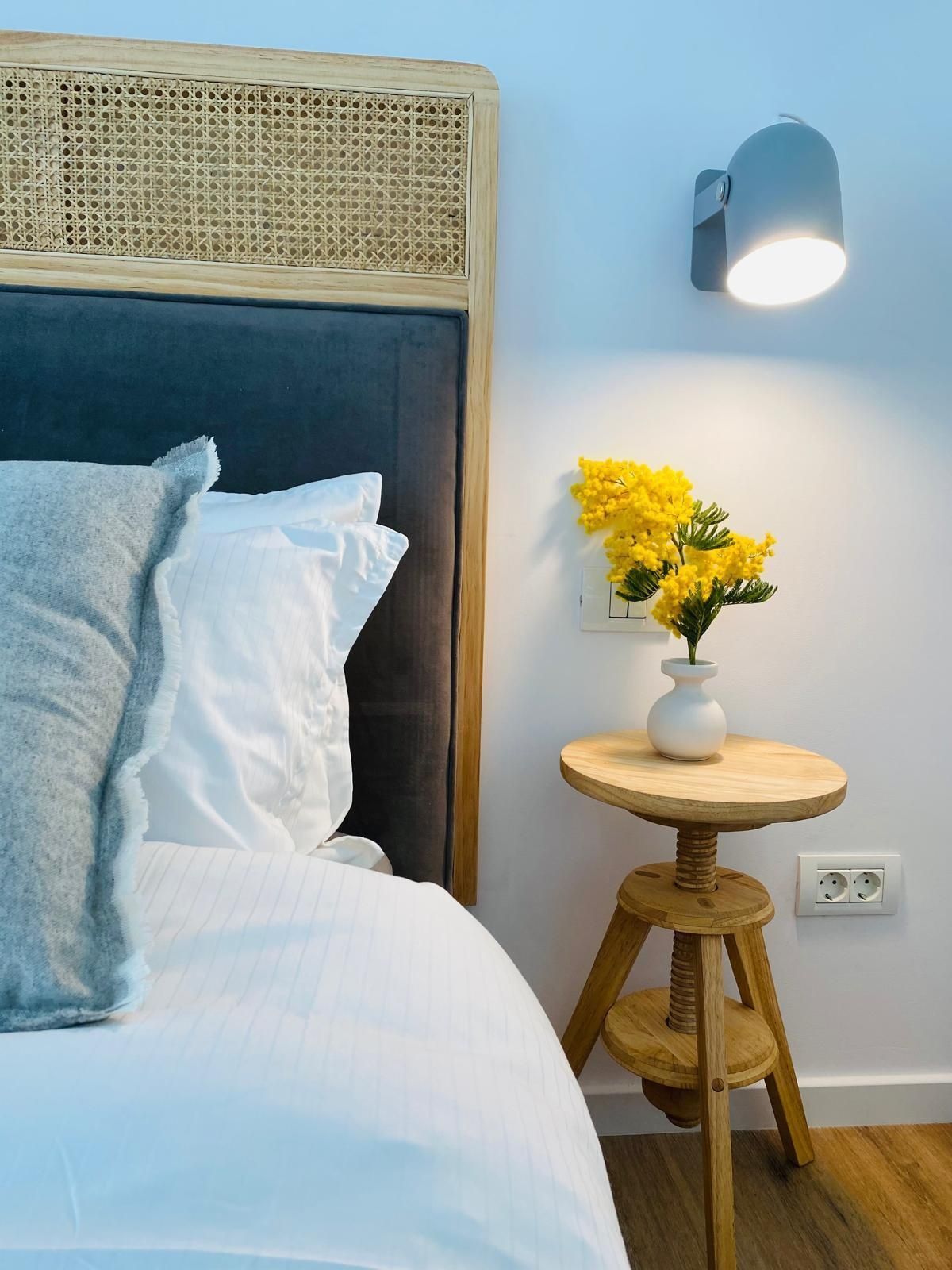 Închiriere apartament 2 camere in bloc boutique Dacia- gradina Icoane — fotografia 6
