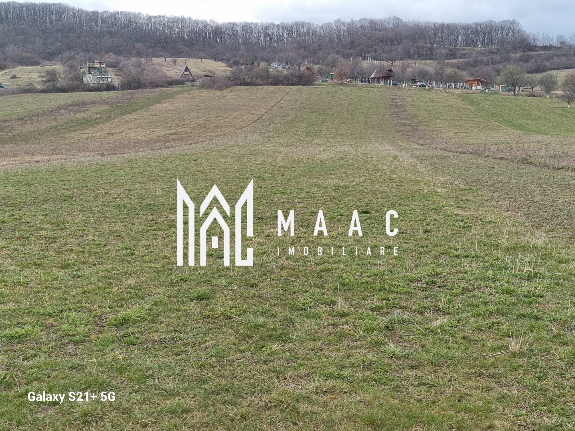 Teren 5400 mp | Parcelabil | Zona sub Valea Marului | Cristian
