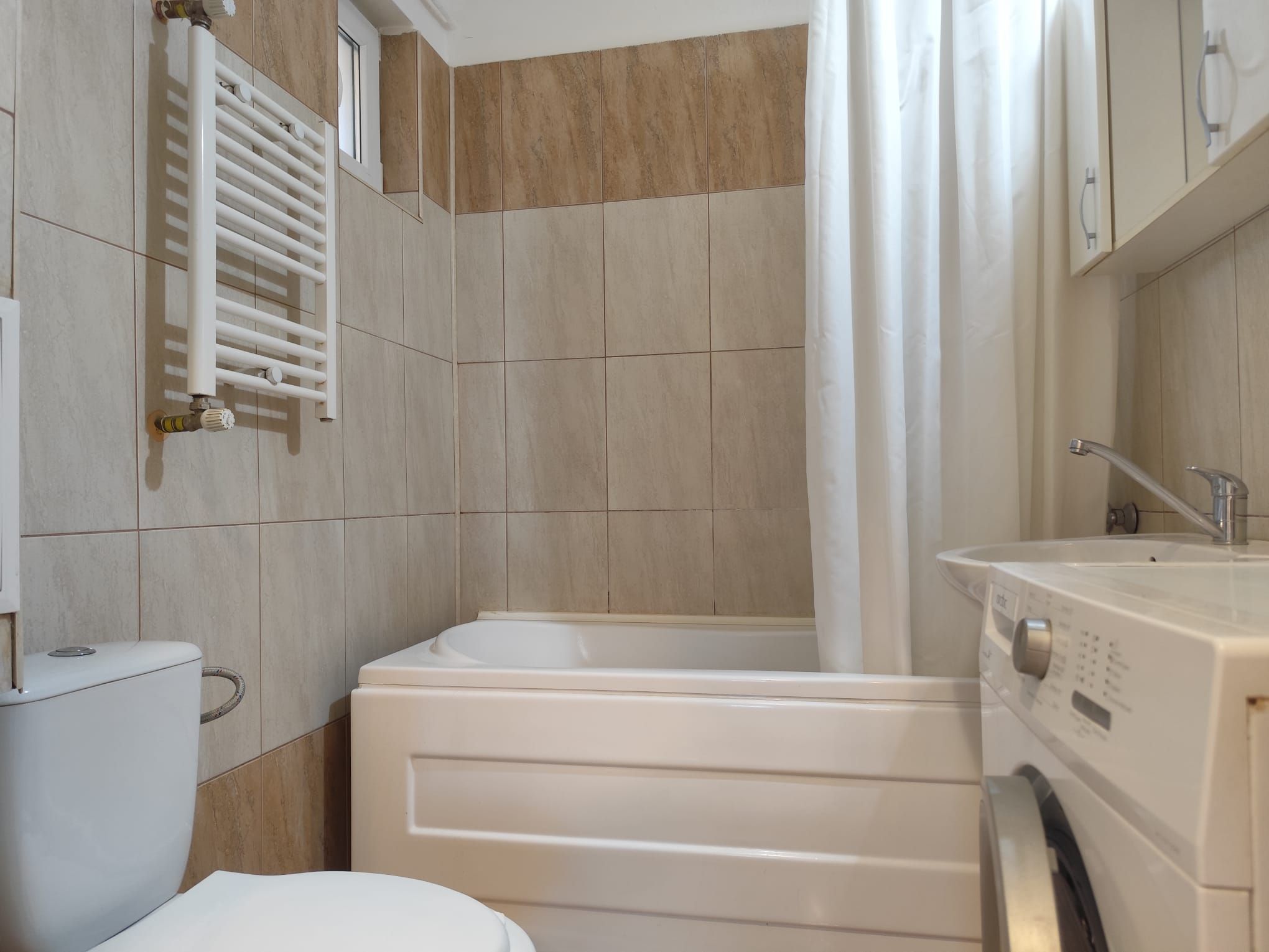 Apartament 2 camere central, langa Podul Decebal, Oradea - VANZARE — fotografia 10