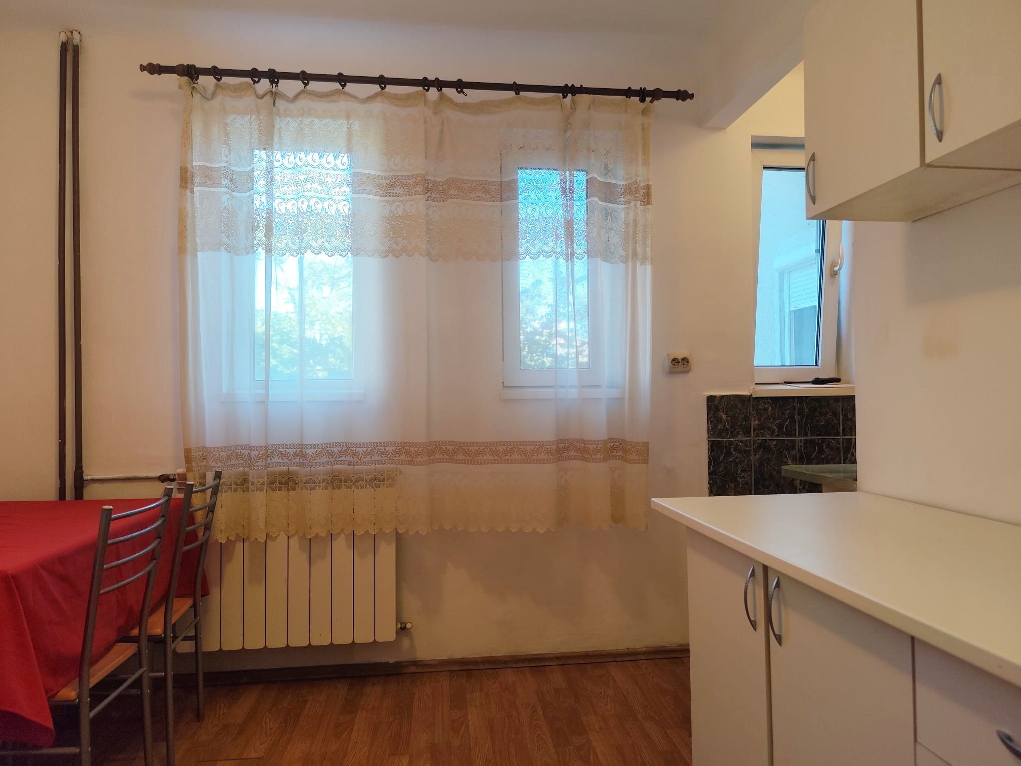 Apartament 2 camere central, langa Podul Decebal, Oradea - VANZARE — fotografia 6