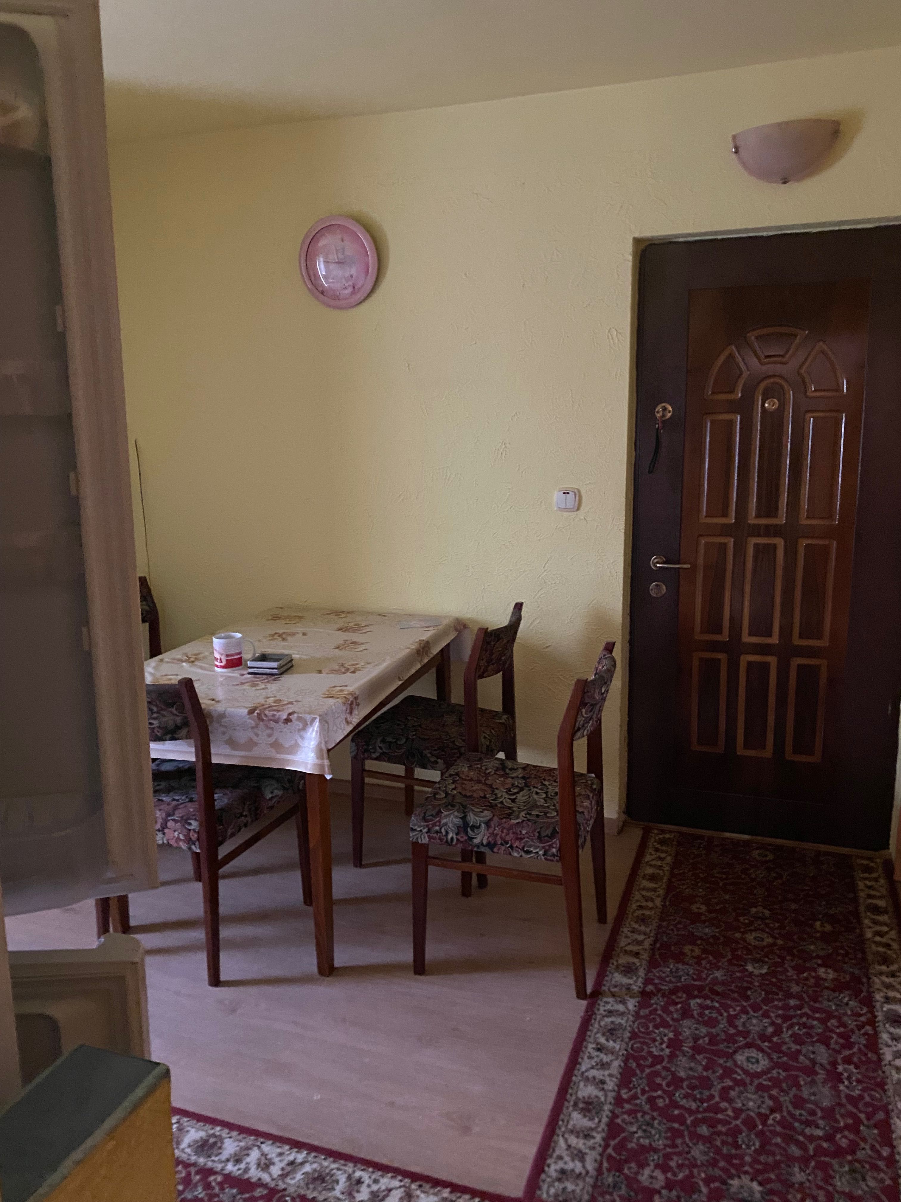 BRASADAS vinde ap 2 cam etaj 1/4 in Micro 16. — fotografia 2