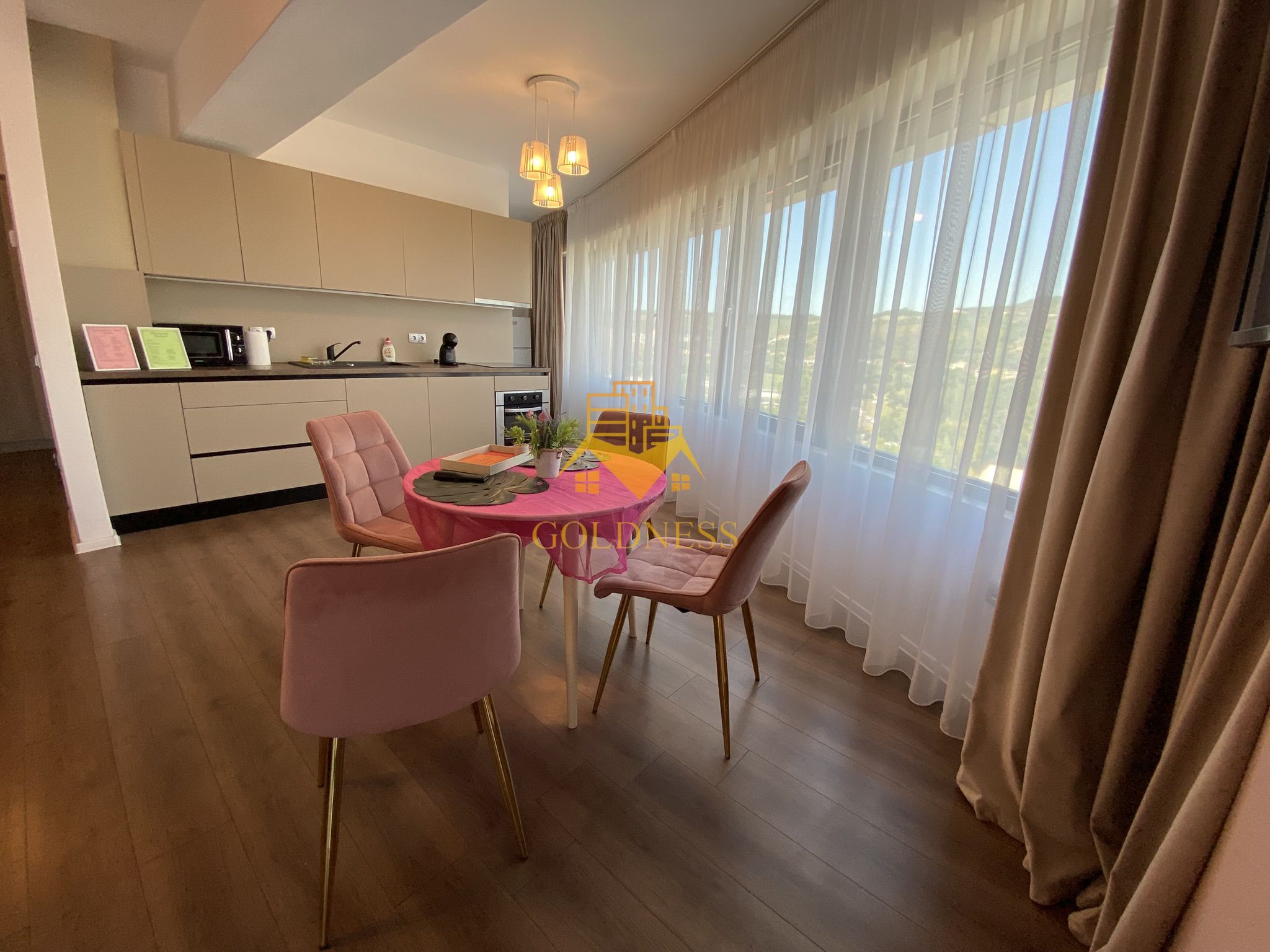 OPORTUNITATE! Apartament 45 mp finisat utilat mobilat! Oferta August! — fotografia 3