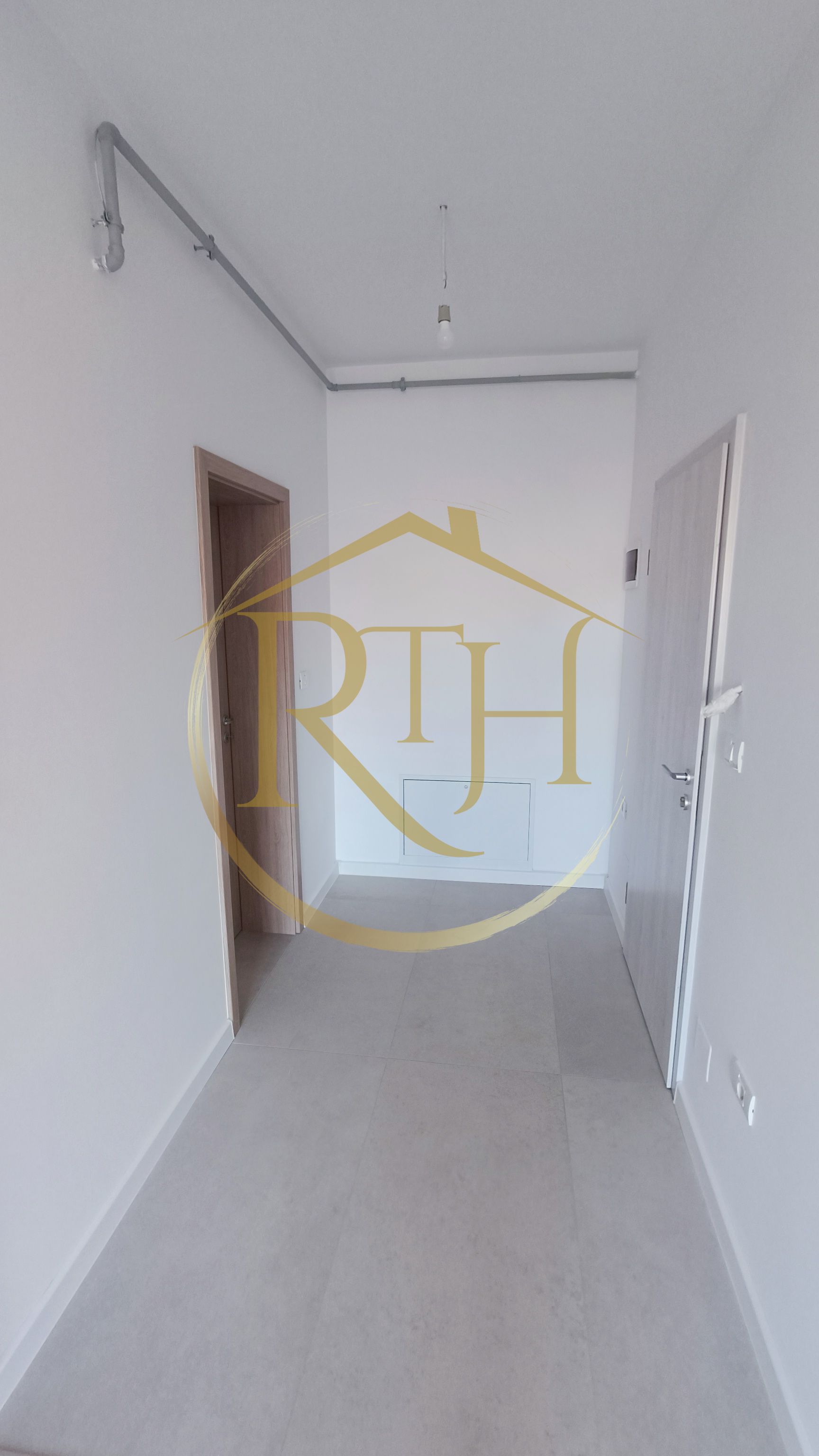 Nu rata ultimele 2 apartamente, 2 camere 53 mp,curte proprie 23 mp, 0% Comision — fotografia 11